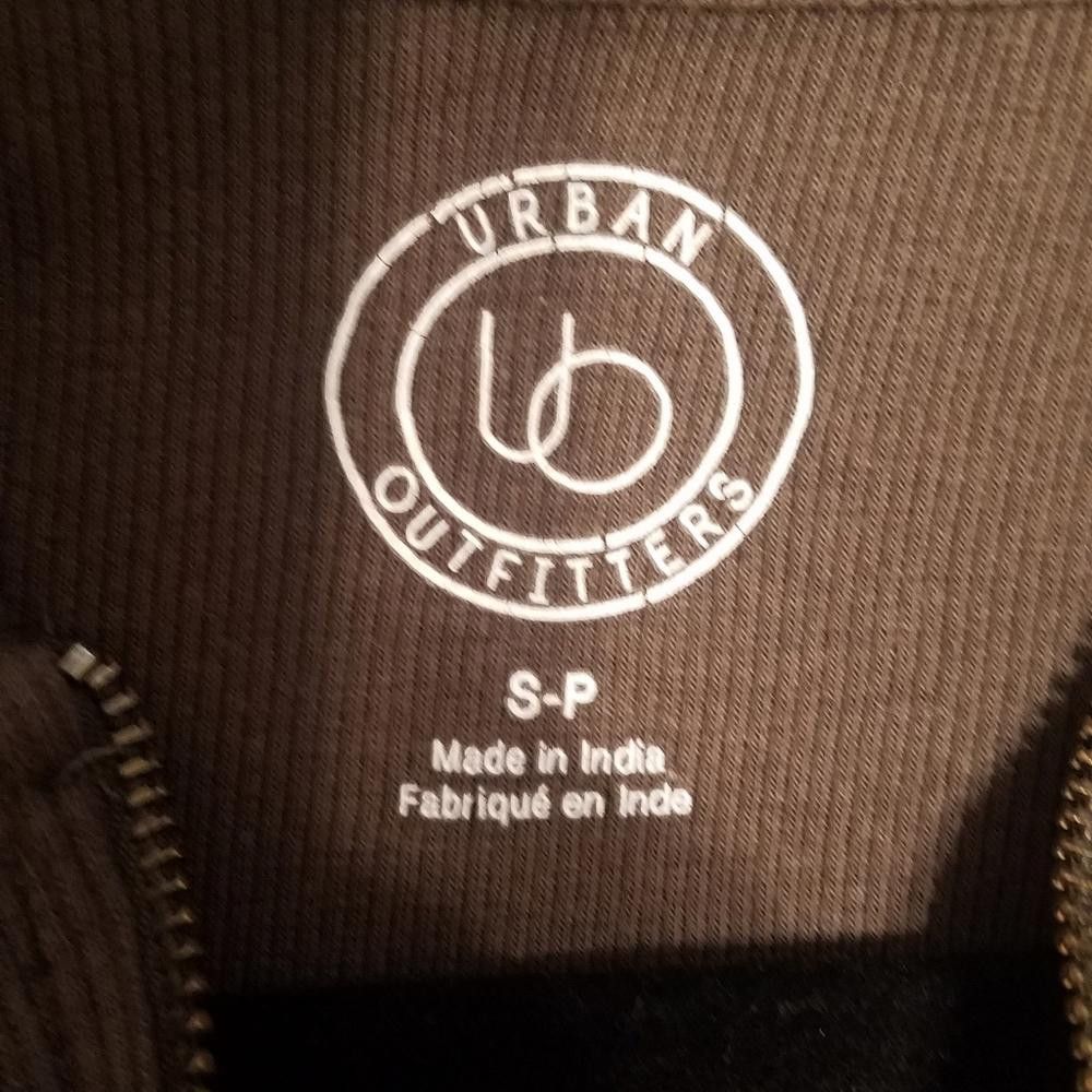 Urban Outfitters Urban Outfitters Small Cropped Hoodie Size S / US 4 / IT 40 - 3 Thumbnail