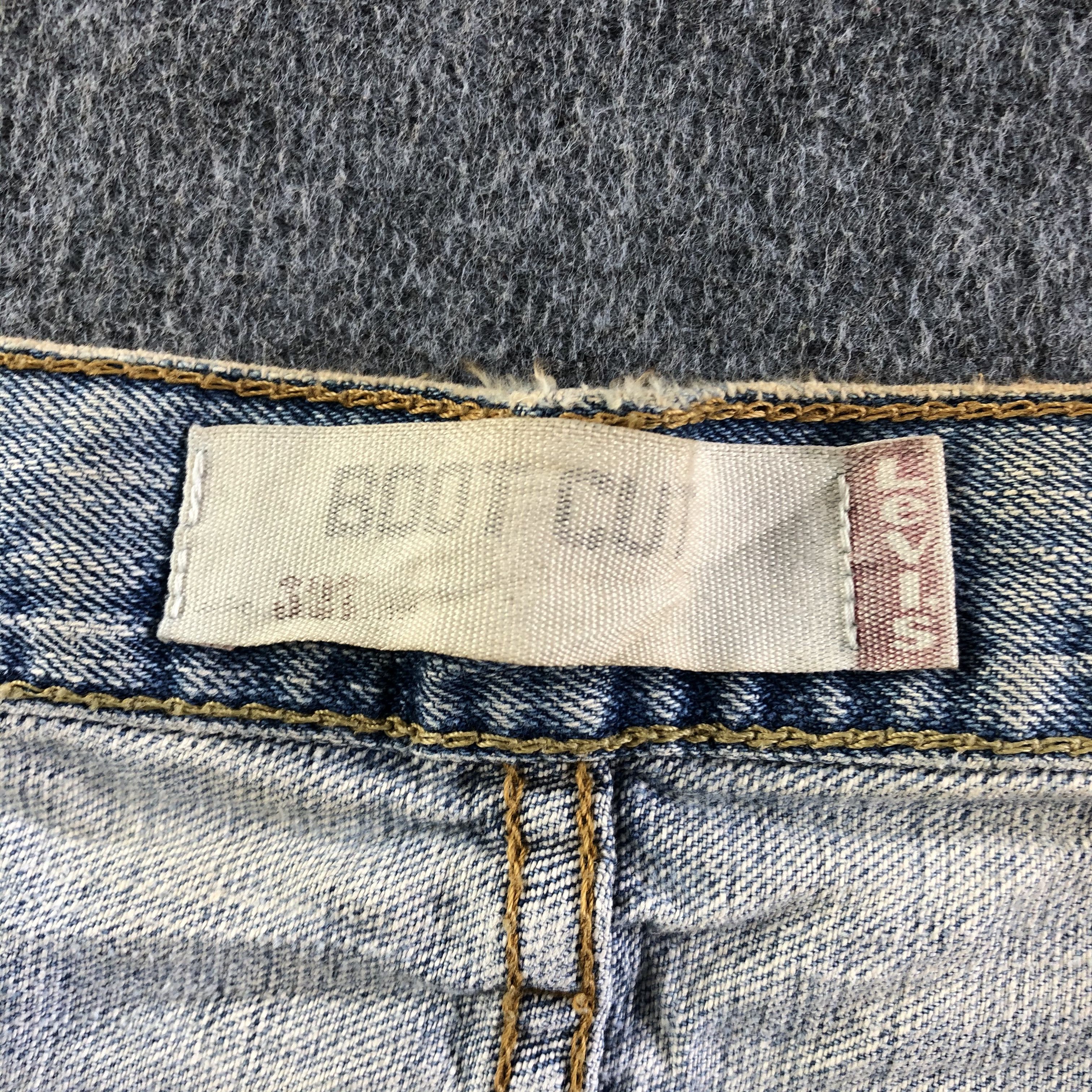 Levi's Vintage Levis 527 Mini Flared Jeans-J4299 Size US 35 - 12 Thumbnail