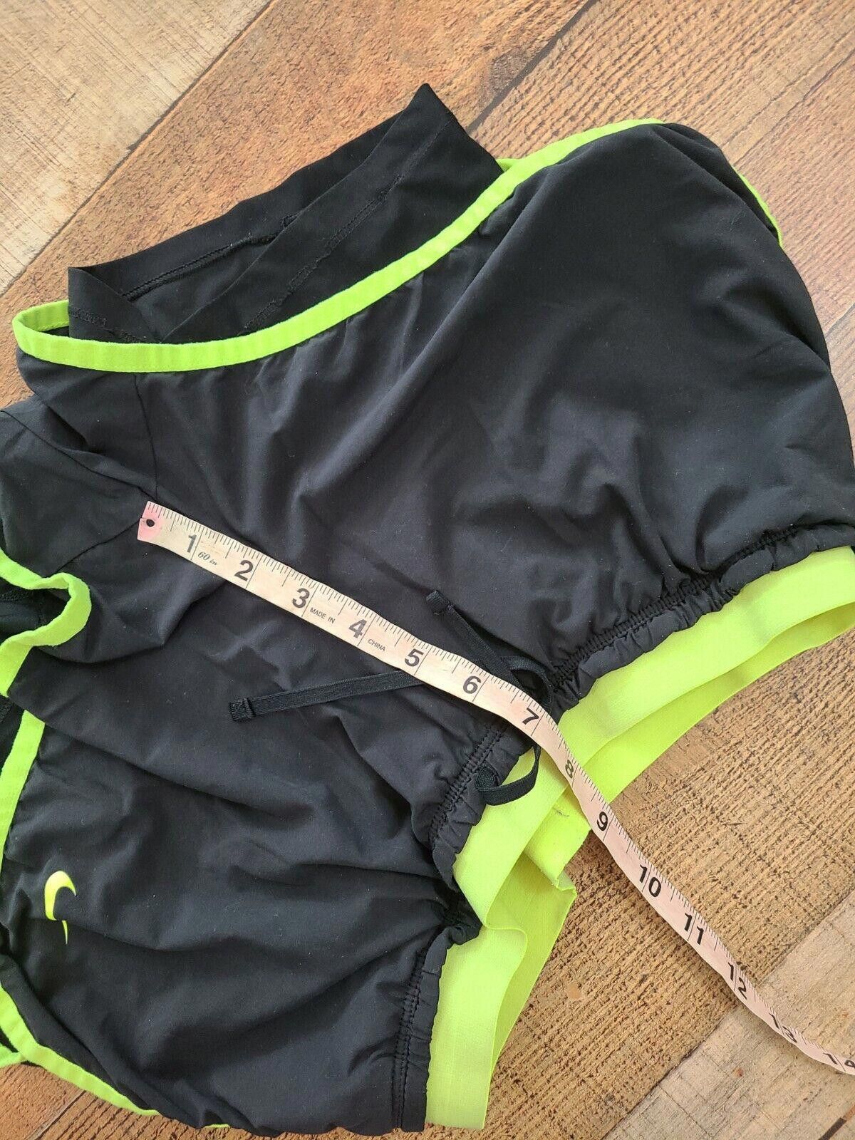 Nike Nike Dri Fit Shorts Small Black Green Layered running Size 28" / US 6 / IT 42 - 5 Thumbnail