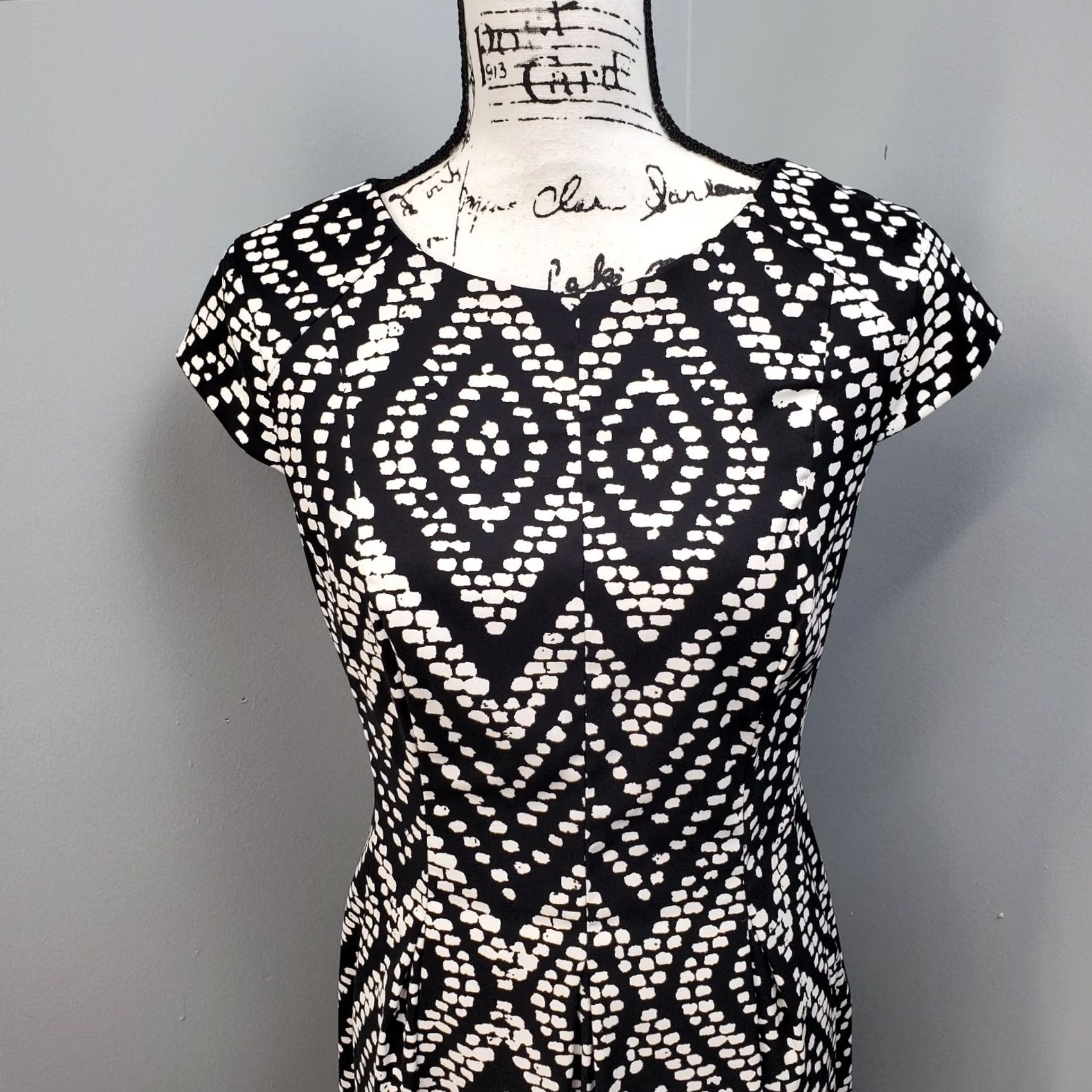 Vintage AB Studio Geometric Dress Women's 12 Black White Cap Sleeve Back Zip Fit & Flare Midi Casual 90s Style Womens Size XL / US 12-14 / IT 48-50 - 3 Thumbnail