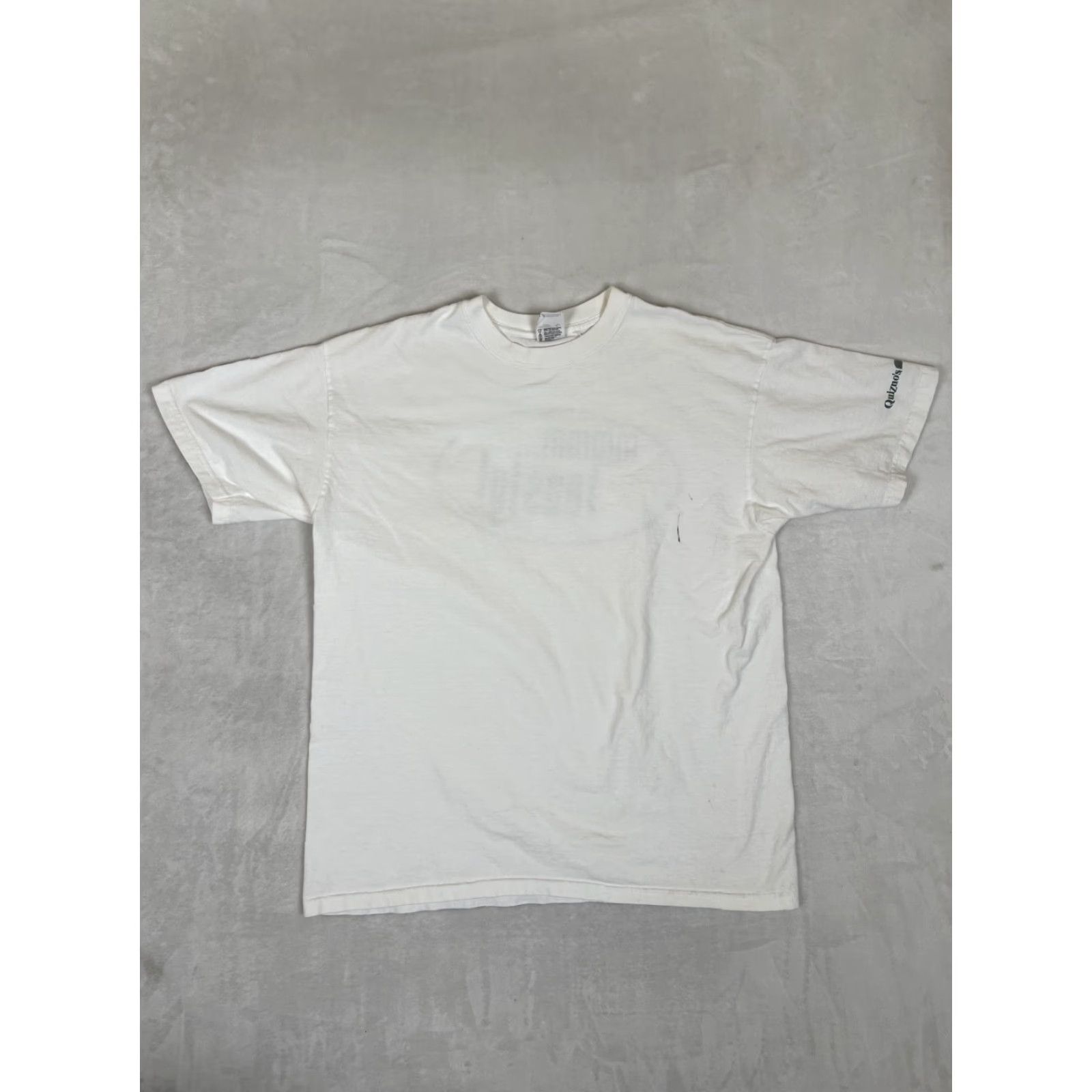 Anvil VINTAGE Quizno's Subs Promo T-Shirt L White 90s Mens Short Sleeve Crew Neck Mmmm Toasty Size US L / EU 52-54 / 3 - 2 Thumbnail