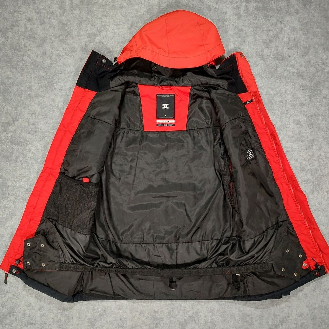 DC DC Shoes Defy colorblock ski/snowboard 10k jacket mns S Size US S / EU 44-46 / 1 - 3 Thumbnail