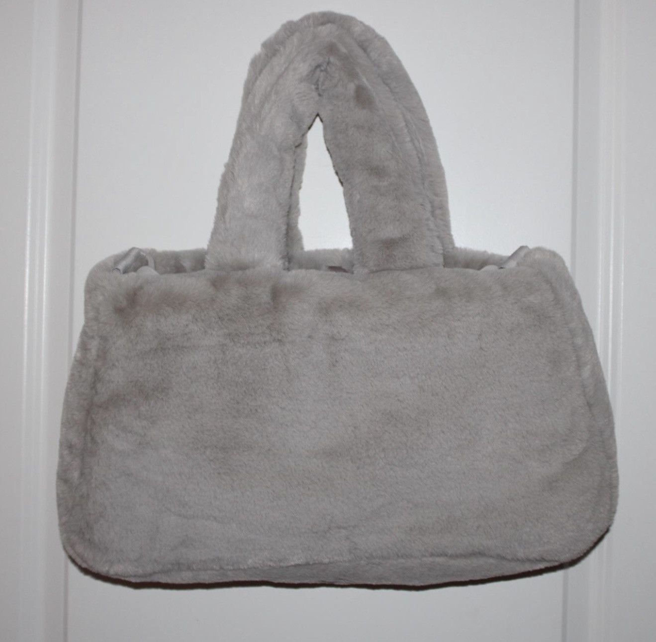 Nike Gray Nike Faux Fur Tote Bag Size ONE SIZE - 3 Thumbnail