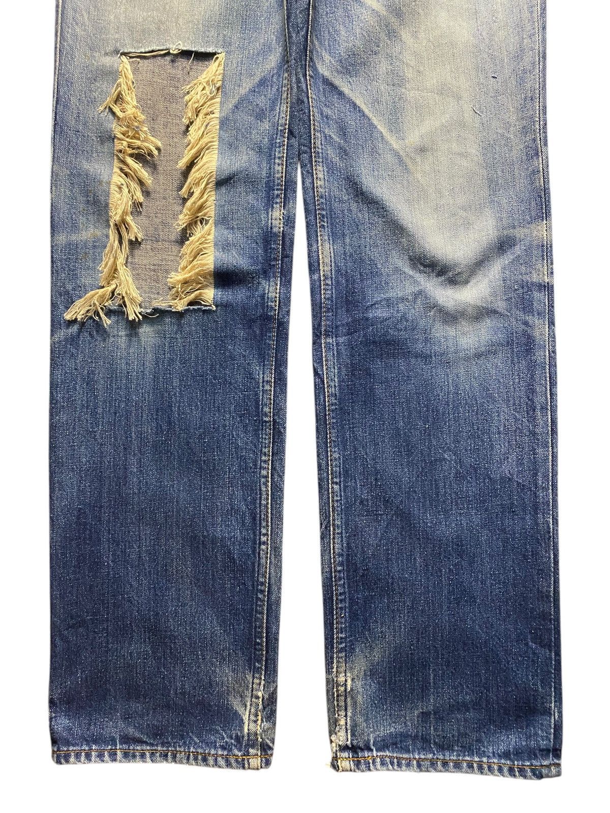 Levi's Vintage Clothing Vintage Levis 502 Mud Wash Ripped Loose Jeans Size US 30 / EU 46 - 5 Thumbnail
