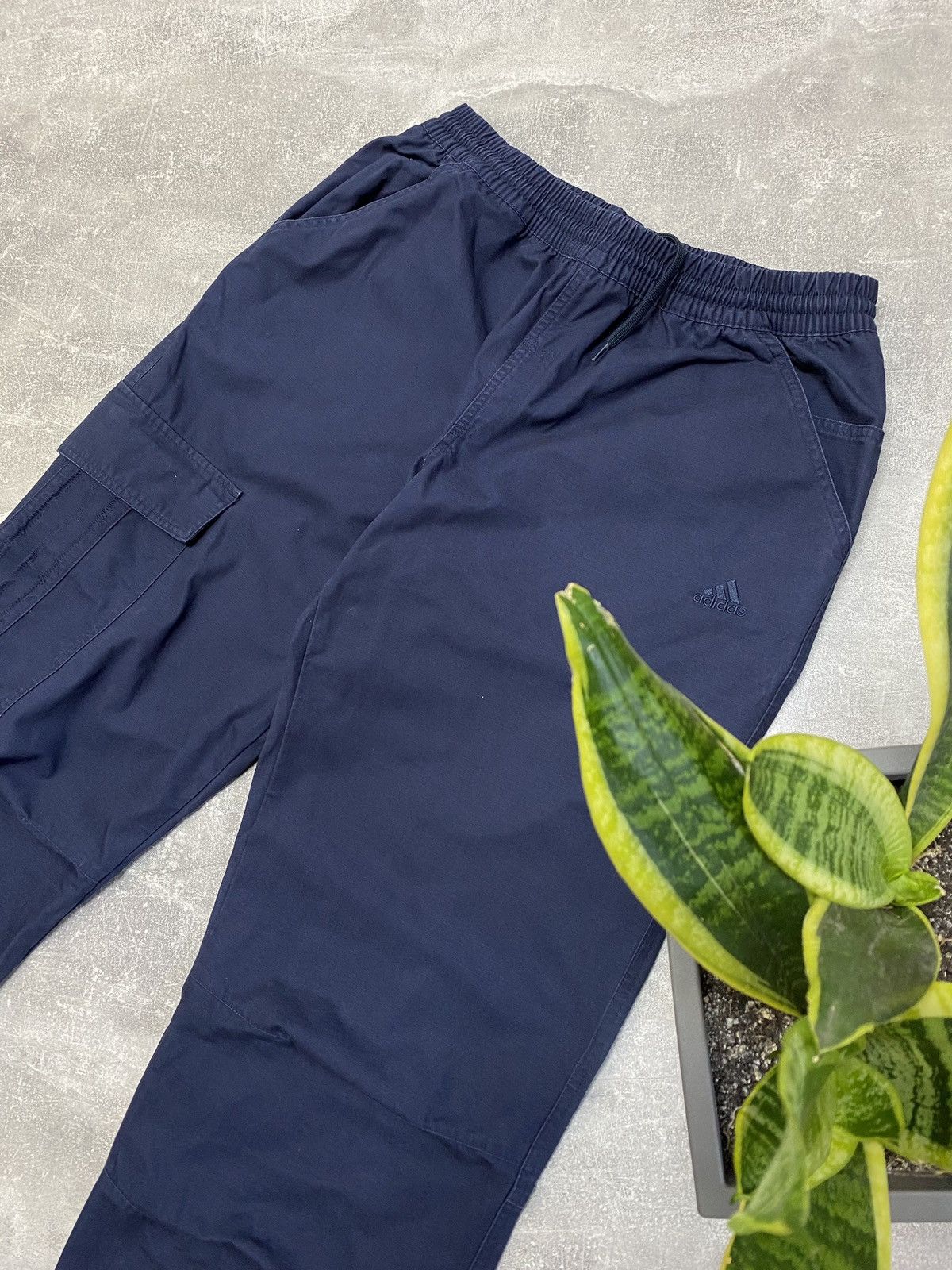 Adidas × Vintage Vintage y2k Adidas Baggy Blue Outdoor Track Pants Size US 32 / EU 48 - 16 Thumbnail