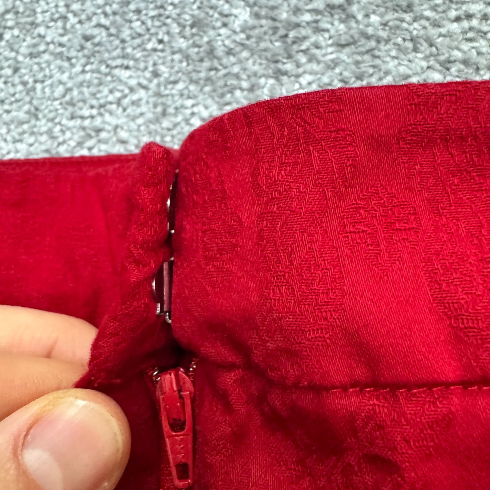 Talbots Talbots Pants Womens 10 Red Floral Jacquard Cotton Straight Ankle 34x28 Vintage No Rise High 28 Inseam Size 32" / US 10 / IT 46 - 3 Thumbnail