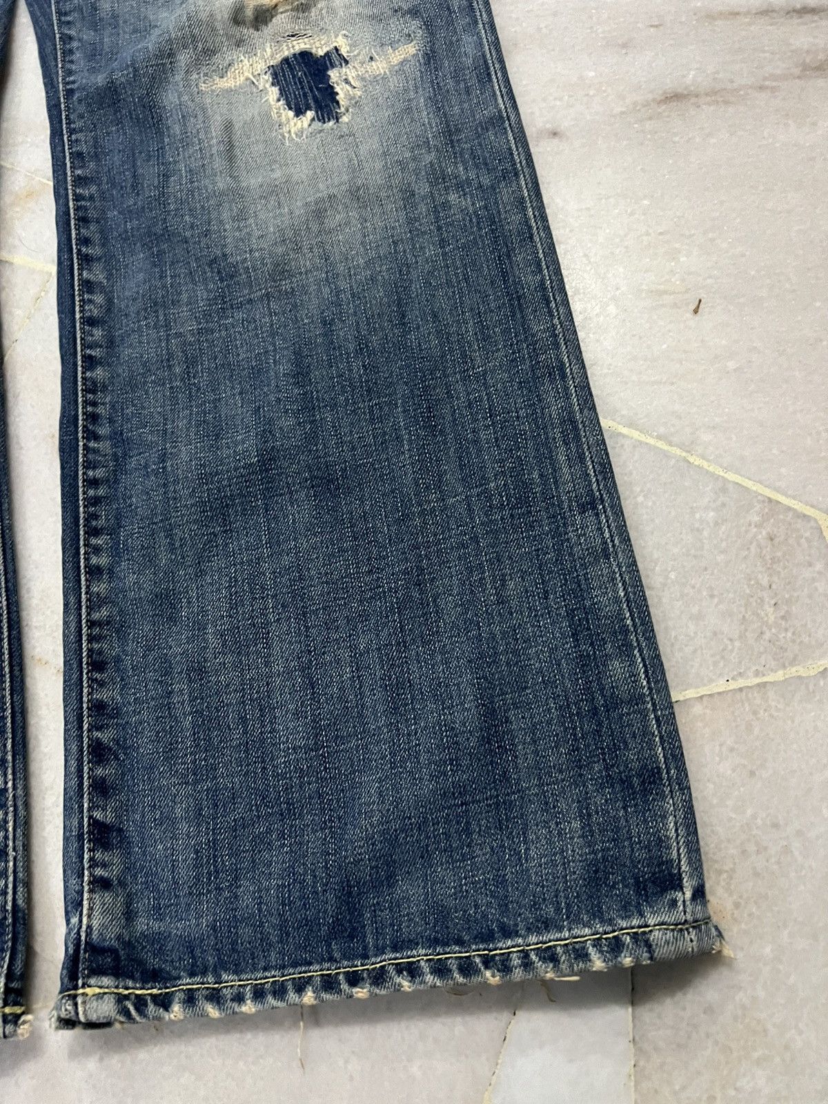 Japanese Brand 💥Flare💥Vintage Abercrombie & Fitch Distress Ripped Jean Size US 32 / EU 48 - 5 Thumbnail