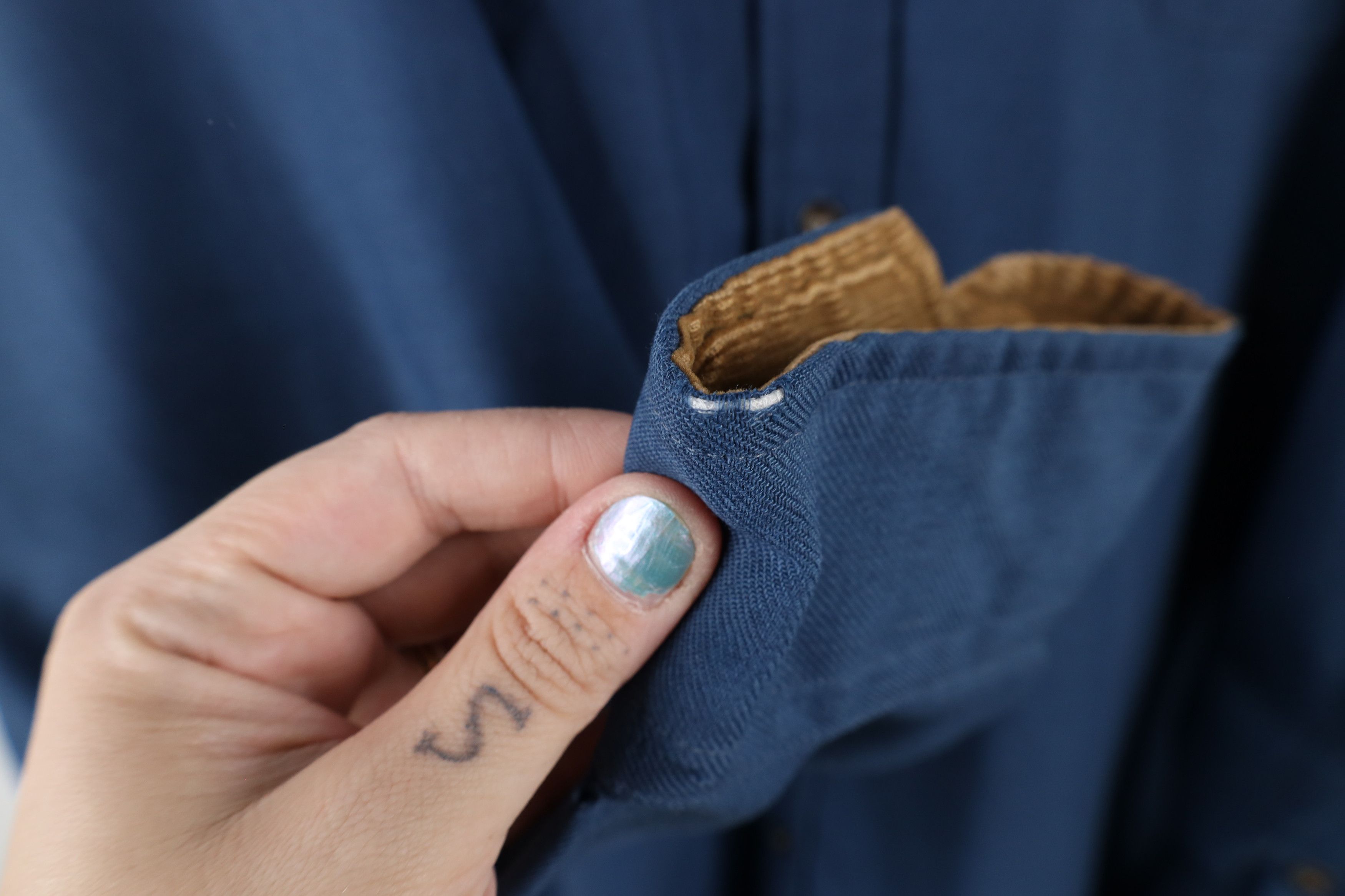Cabelas × Vintage Vintage 90s Cabelas Double Pocket Collared Button Shirt Size US XL / EU 56 / 4 - 6 Thumbnail