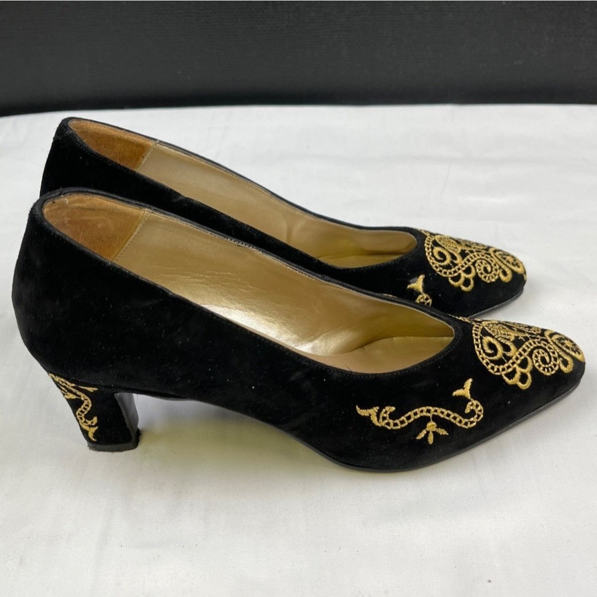 Other Spiegel Women's Black/Gold Shoes/Heels Sz 6B SKU 4343 Size US 6 / IT 36 - 5 Thumbnail
