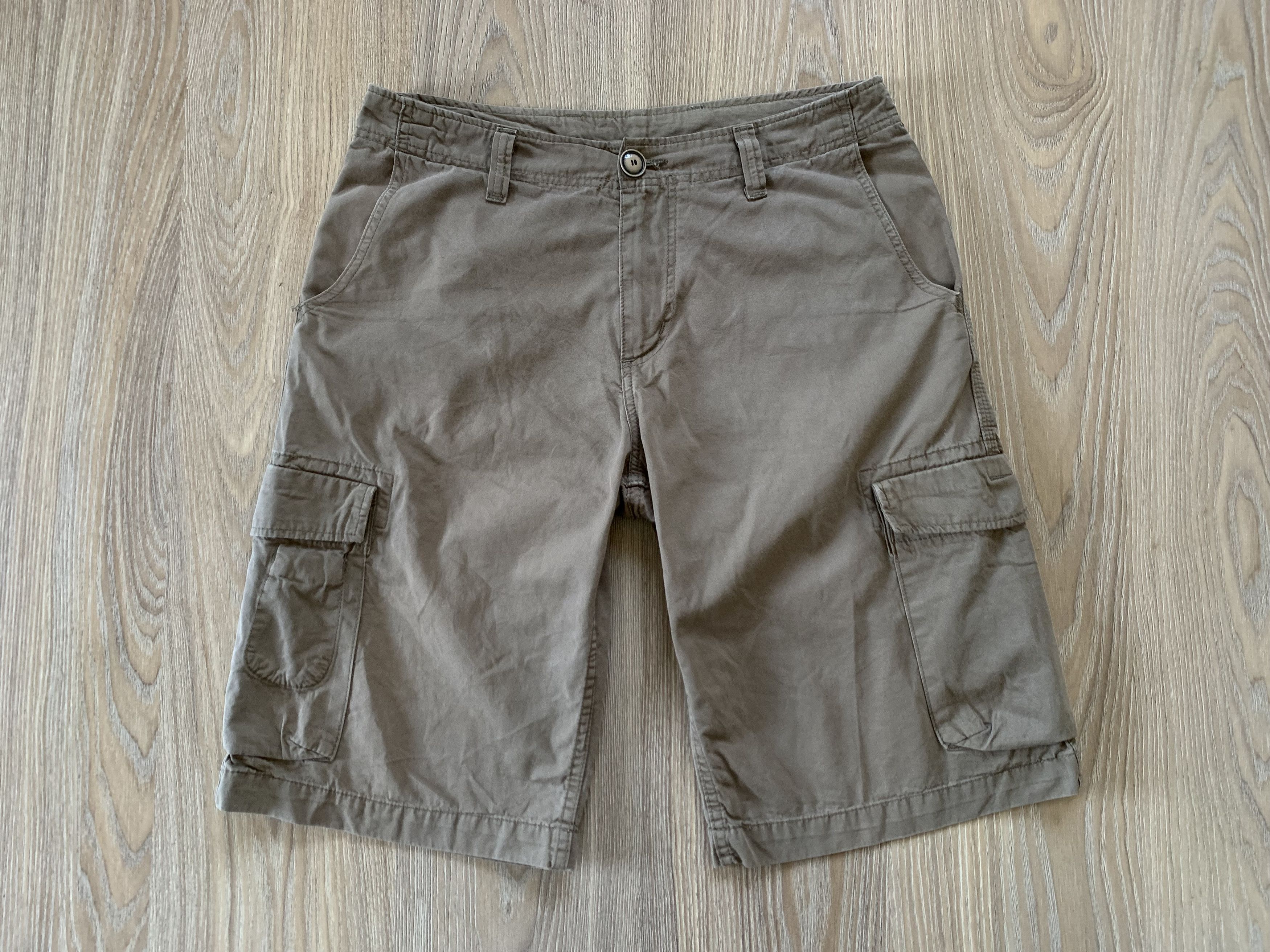 Carhartt × Vintage Carhartt Vintage Thrift Bermuda Cotton Cargo Shorts Size US 32 / EU 48 - 2 Thumbnail