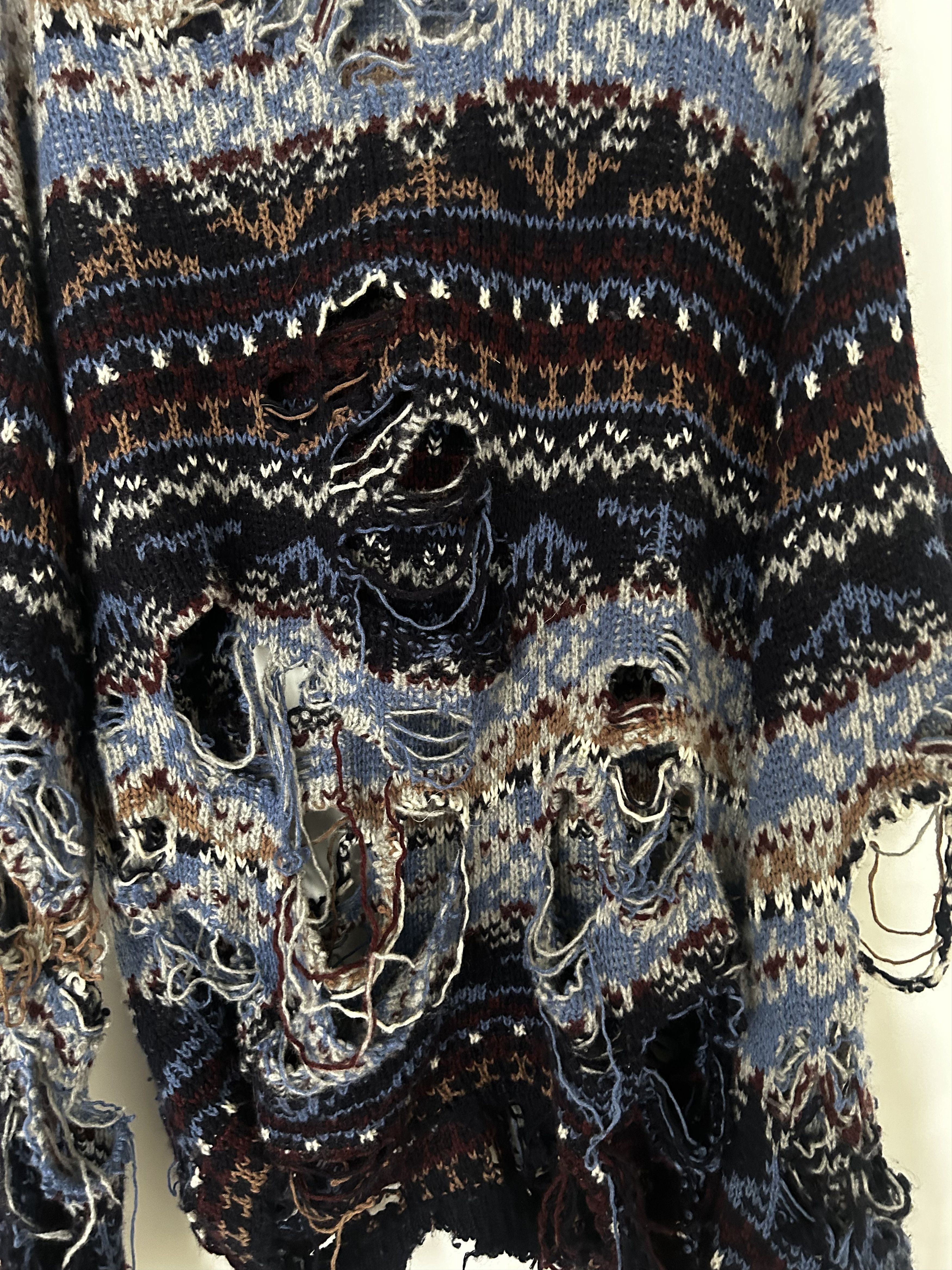 Balenciaga Balenciaga ripped Christmas jumper Size US XXL / EU 58 / 5 - 9 Thumbnail