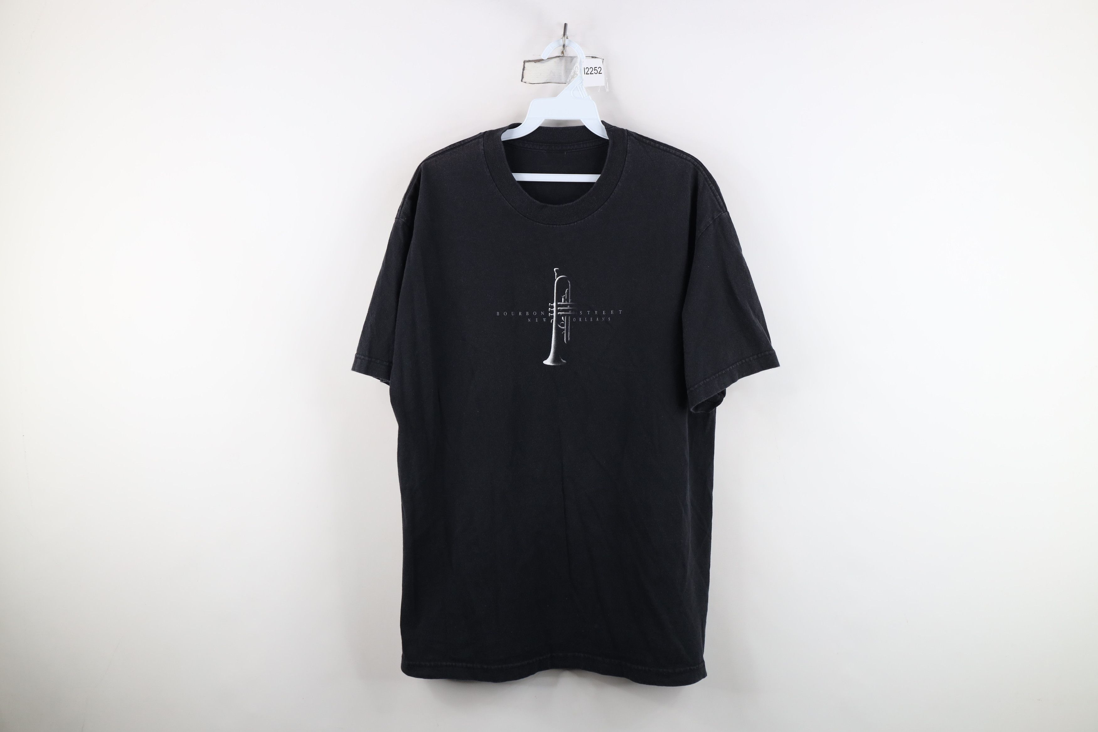 Vintage Vintage 90s Y2K Streetwear Orleans Bourbon Street T-Shirt Size US L / EU 52-54 / 3 - 1 Thumbnail