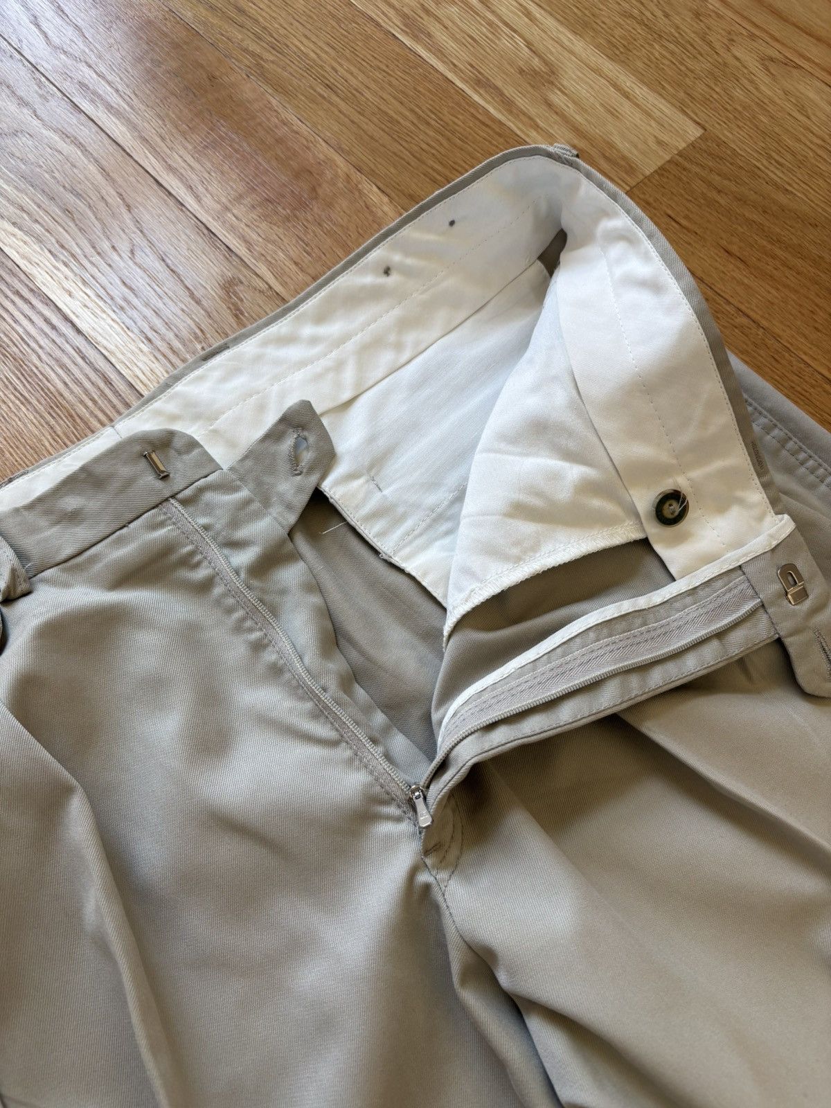 Lacoste Chemise Lacoste Vintage 80s 90s Ivory Tan Chinos Golf 36x31 Size US 36 / EU 52 - 11 Thumbnail