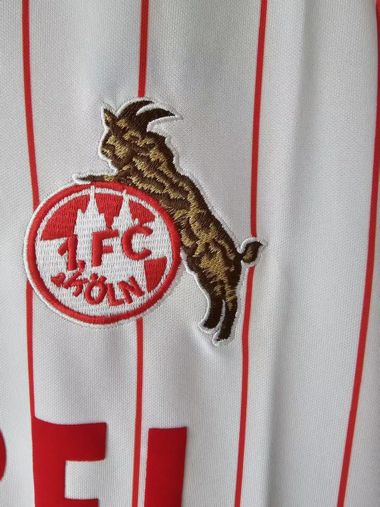 Other FC Köln Jersey 1982 83 White Size US XL / EU 56 / 4 - 4 Thumbnail
