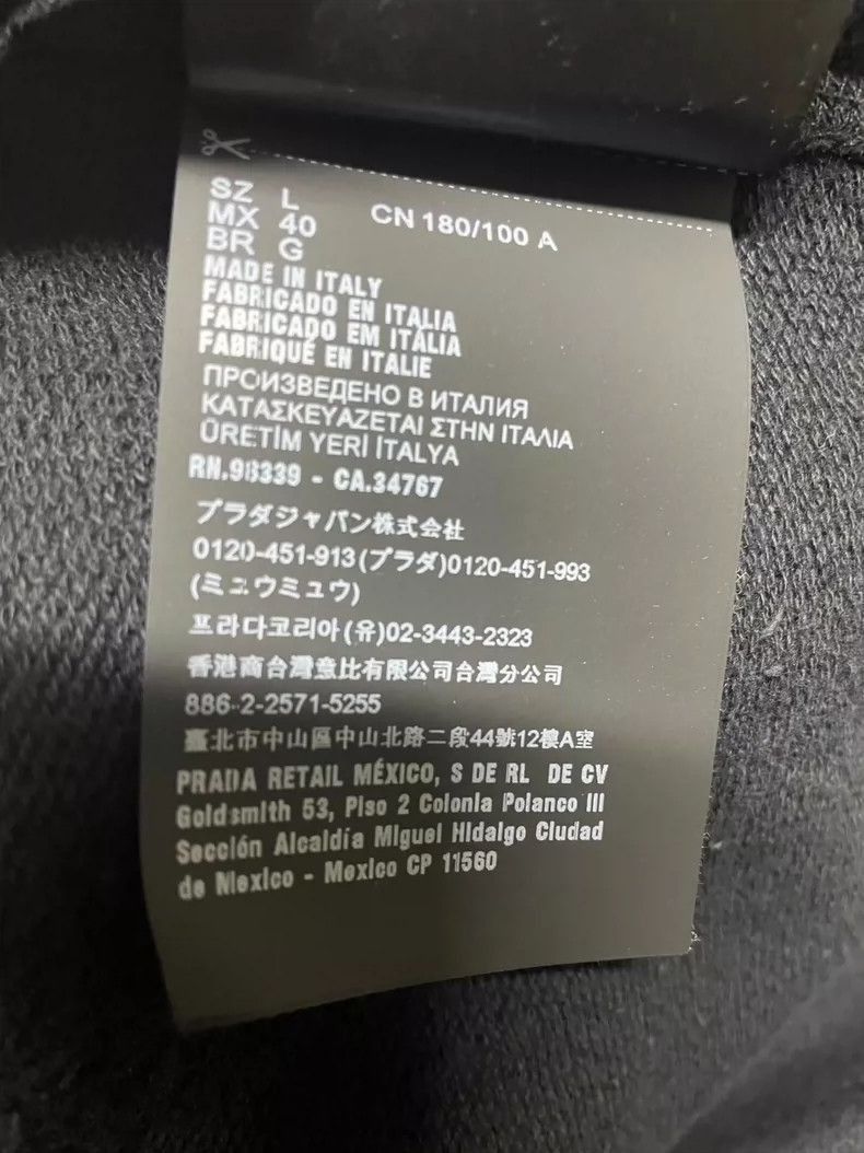 Prada Prada Black Triangle Logo Sweatshirt -2505 Size US L / EU 52-54 / 3 - 6 Thumbnail