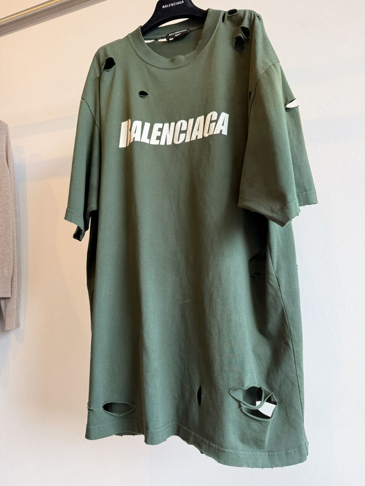 Balenciaga NWT Balenciaga Dark Green Caps Destroyed Large Fit Size XS Size US XS / EU 42 / 0 - 3 Thumbnail