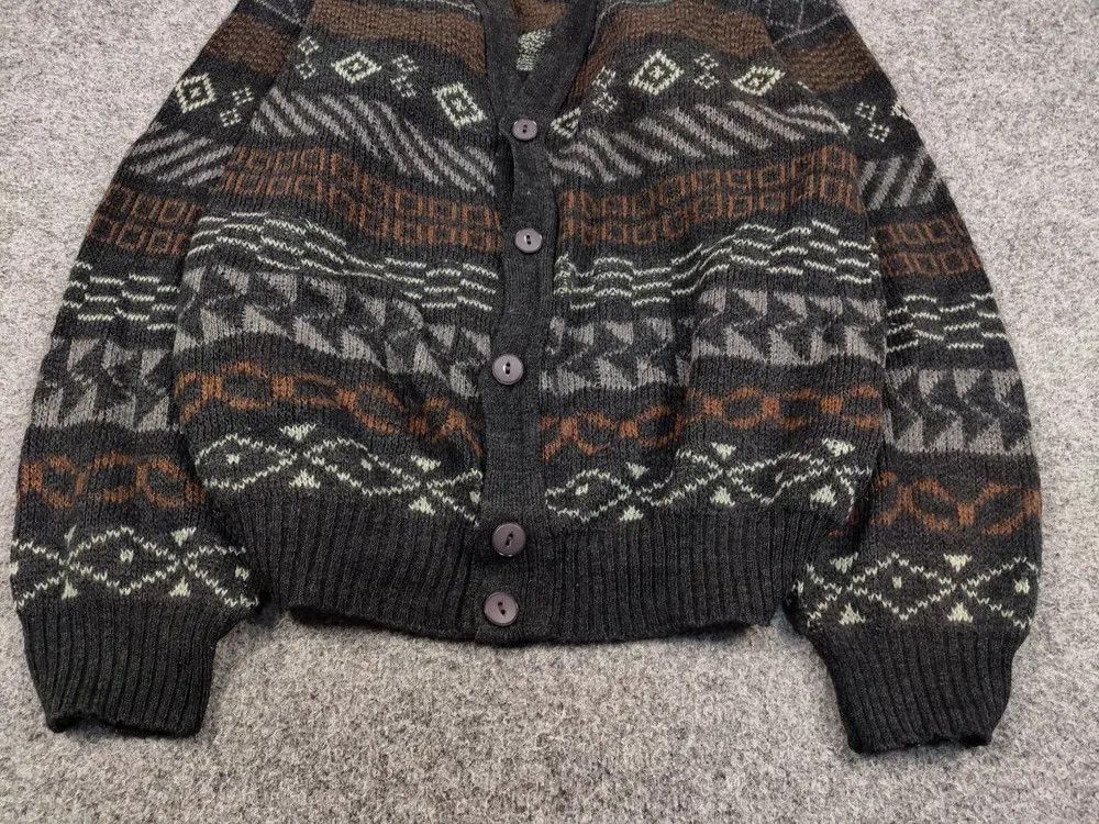 Japanese Brand Vintage 90's Japanese Patterned Cardigan Knitted Sweater Size US L / EU 52-54 / 3 - 3 Thumbnail