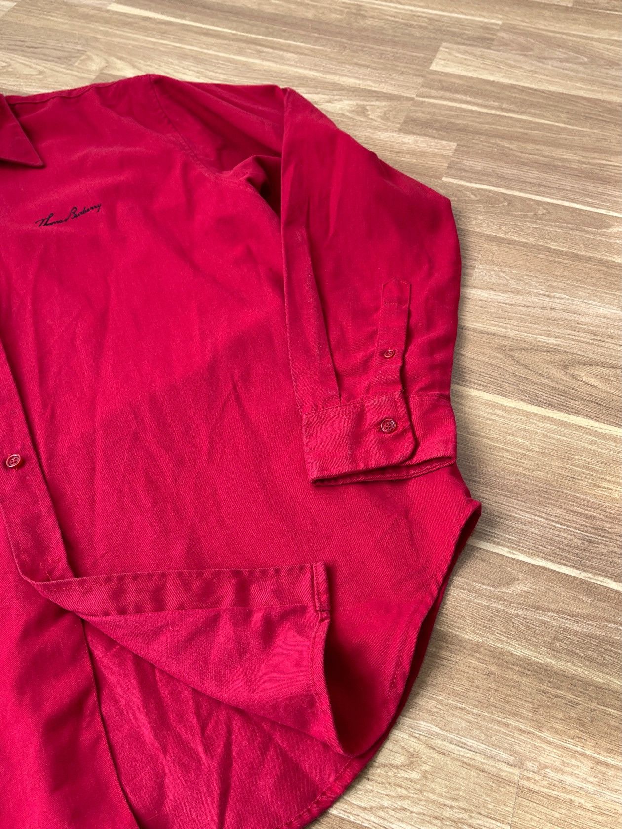 Burberry Vintage Thomas Burberry Men’s Red Shirt Size M Size US M / EU 48-50 / 2 - 4 Thumbnail