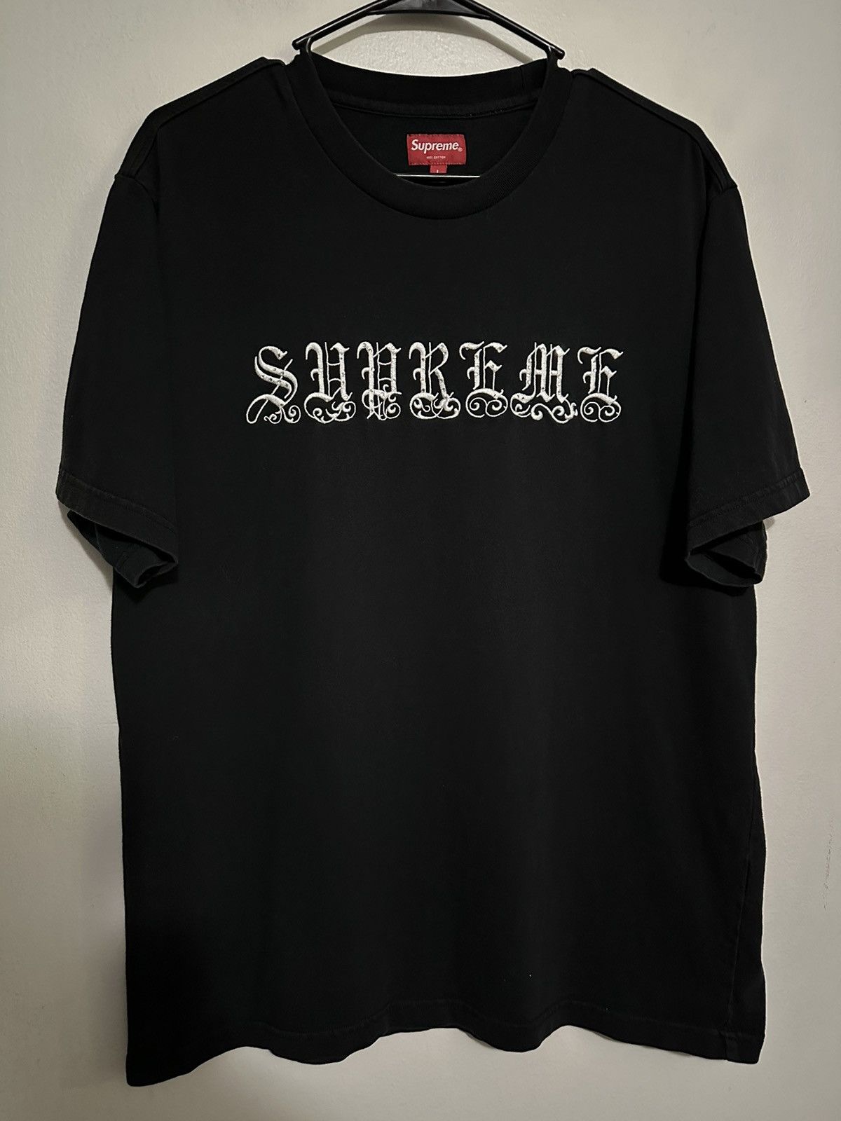Supreme Old English L S | Grailed