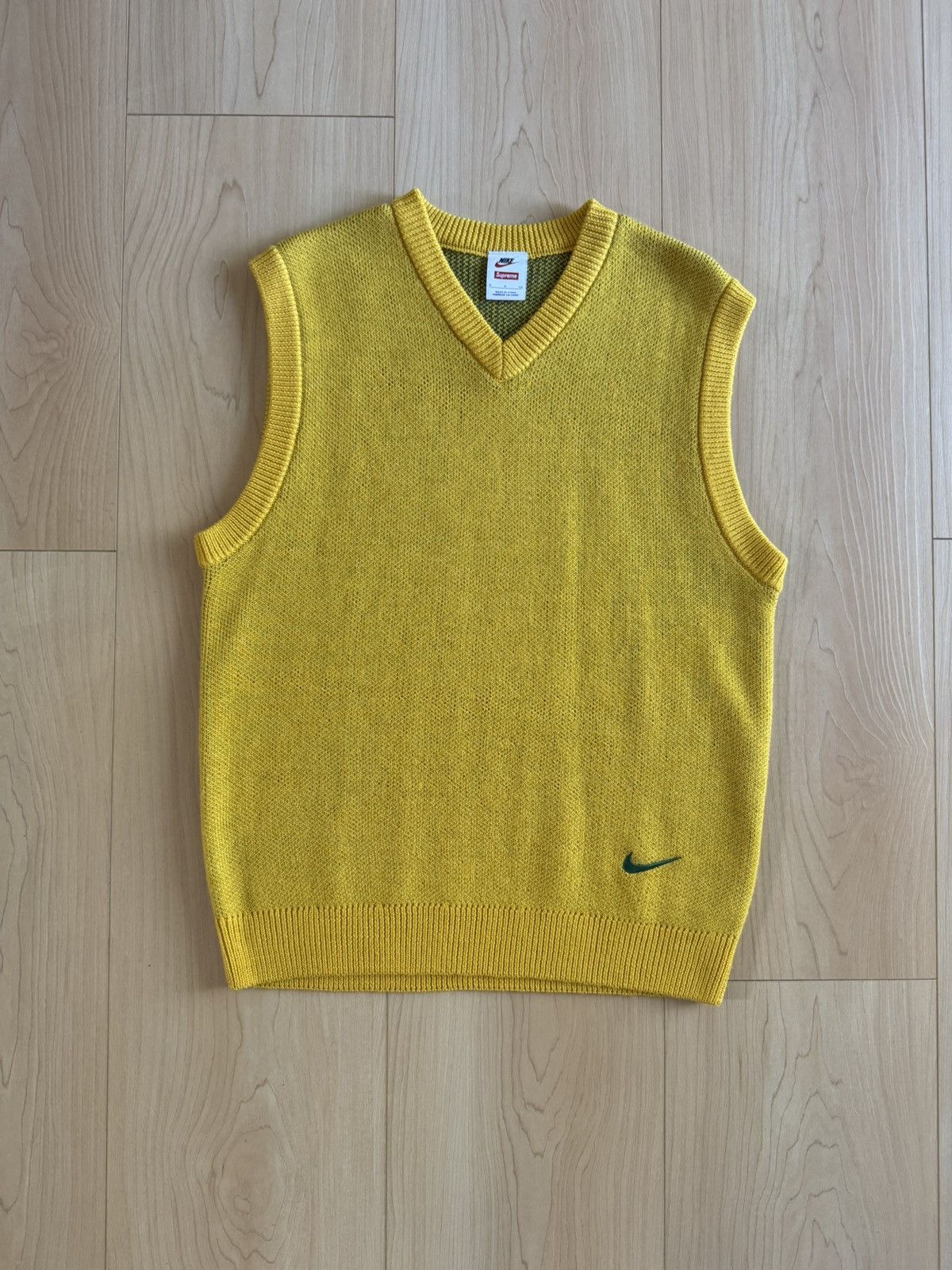 Nike × Supreme Supreme®/Nike® Sweater Vest Size US S / EU 44-46 / 1 - 2 Thumbnail