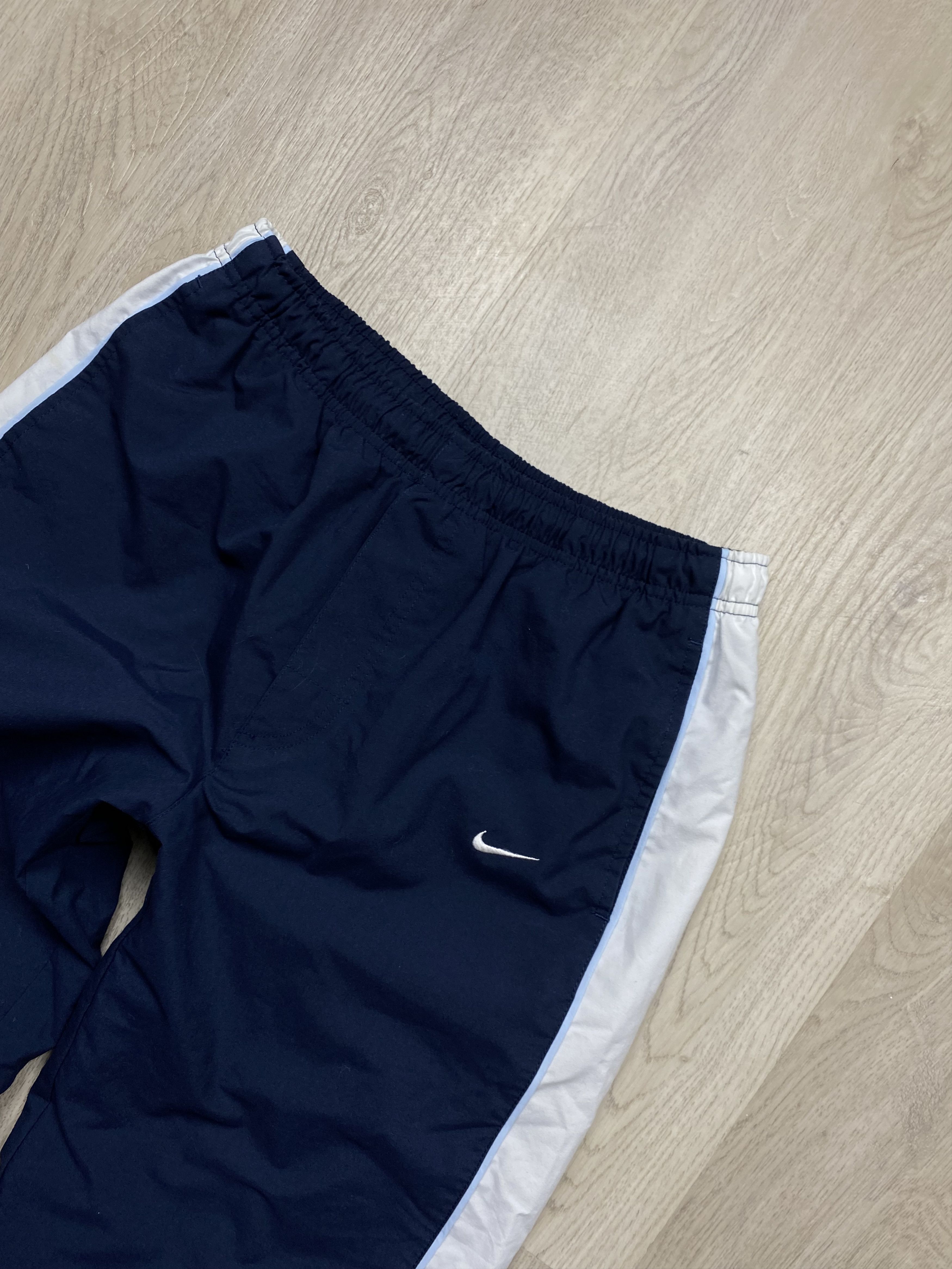 Nike Nike Vintage Nylon Pants Y2K Drill Gorpcore Size US 30 / EU 46 - 2 Thumbnail