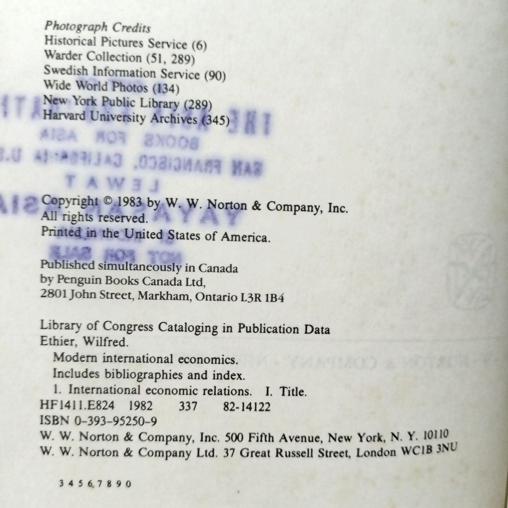 Vintage Modern international economics by Wilfred Ethier Size ONE SIZE - 6 Thumbnail