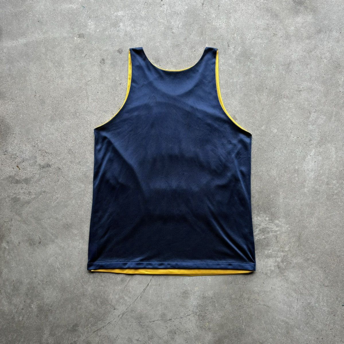 Vintage vintage 90s GEORGIA TECH College Basketball spellout jersey Size US L / EU 52-54 / 3 - 10 Thumbnail