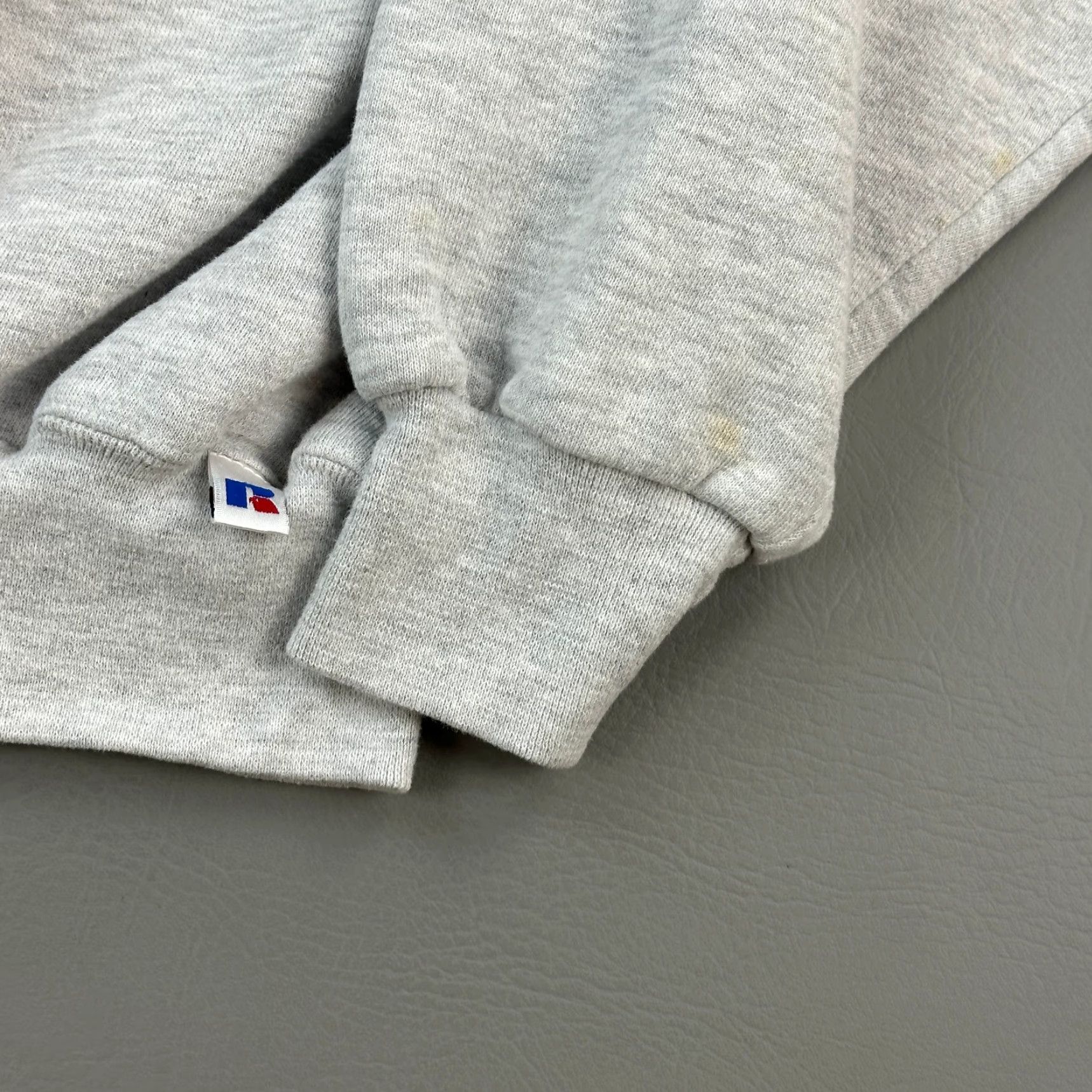 Russell Athletic VINTAGE Russell Athletic Sweatshirt Mens 2XL Gray Pullover Crew Neck Wool Cotton Blend Fleece Logo 90s Y2K Sweatshirt Mens Size US XXL / EU 58 / 5 - 3 Thumbnail