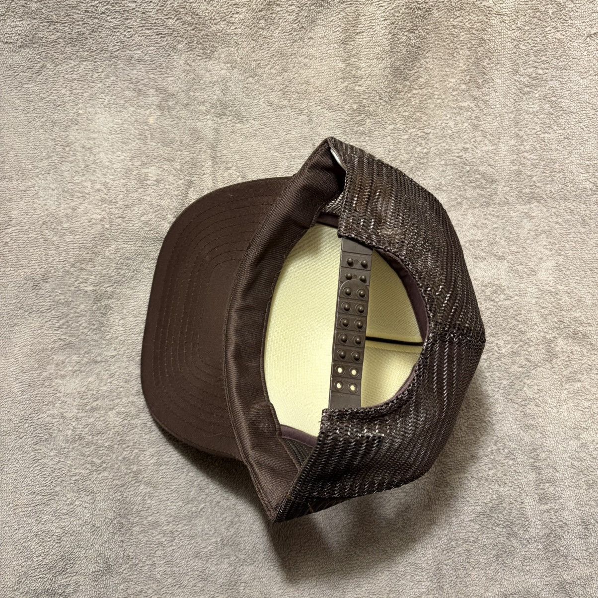 Vintage Vintage Brown Mesh Trucker Hat SnapBack Elliott Equipment Size ONE SIZE - 7 Thumbnail
