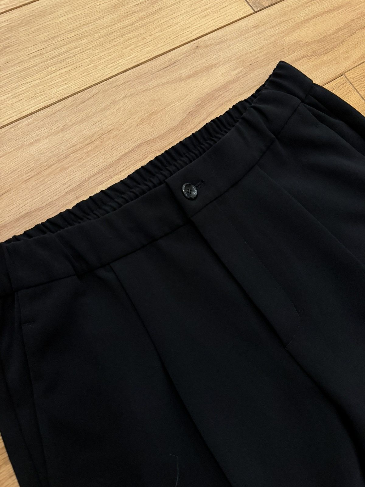 Attachment ATTACHMENT Black Technical Trousers – Size 4 Size US 34 / EU 50 - 2 Thumbnail