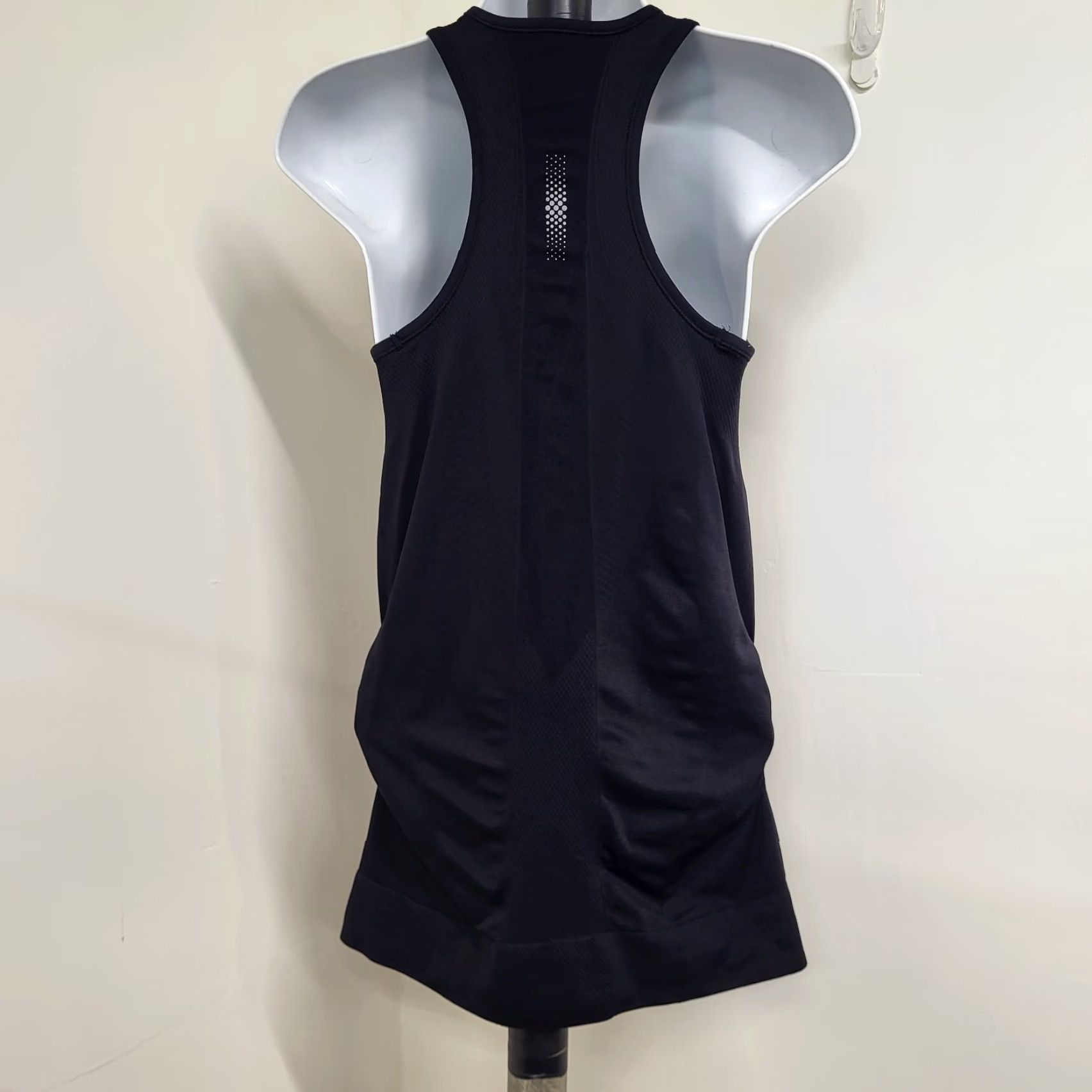 Athleta Athleta Tank Top Women's Size M Speedlight Glow Seamless Spiced Cabernet Shimmer Size M / US 6-8 / IT 42-44 - 3 Thumbnail