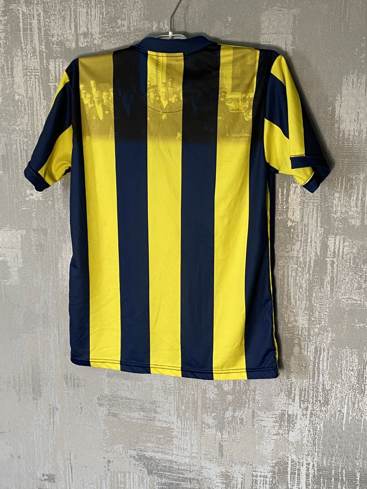 Vintage Fenerbahce 2023 100th Anniversary Jersey Soccer Fotball Size US S / EU 44-46 / 1 - 6 Thumbnail