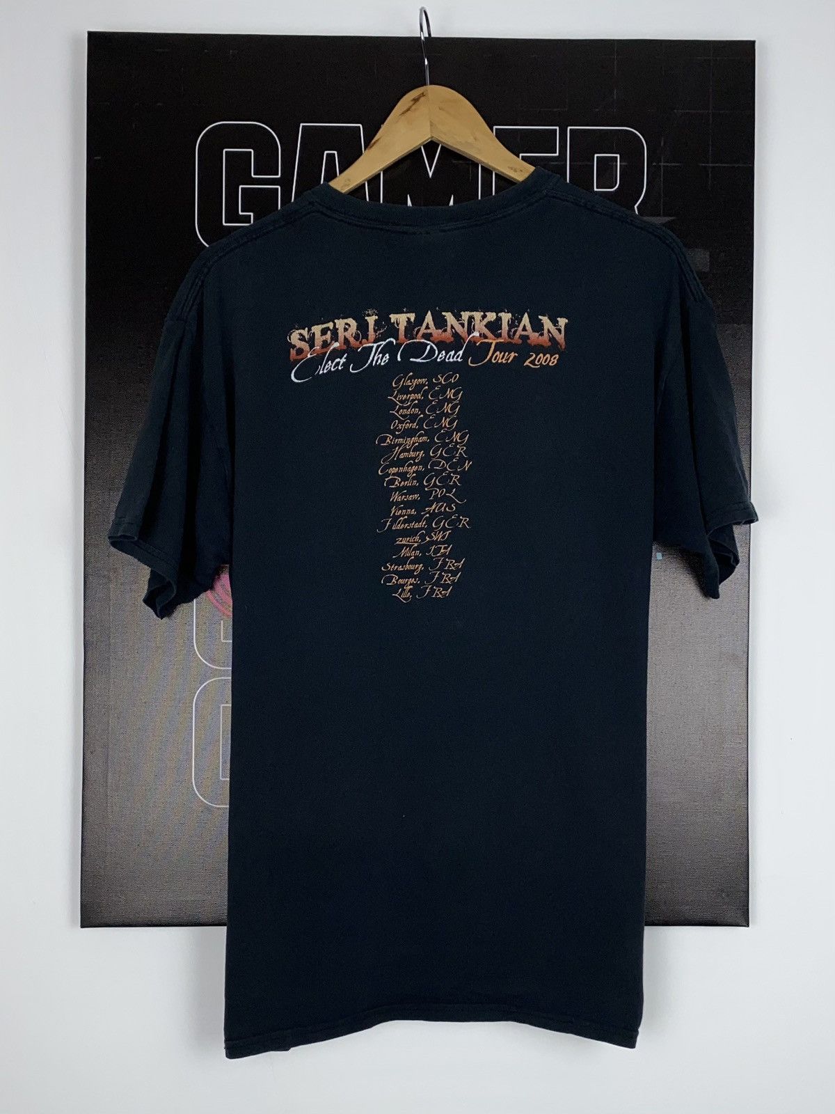 Gildan ? Serj Tankian Vintage Elect The Dead Tour 2008 Band T 