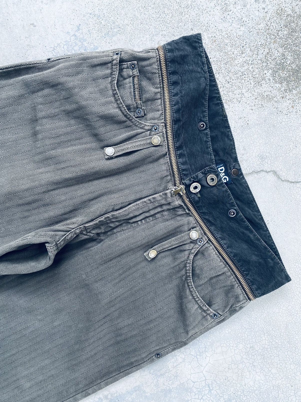 Dolce & Gabbana Vintage AW2003 Dolce & Gabbana Zipper Waist Pants Size US 32 / EU 48 - 16 Thumbnail