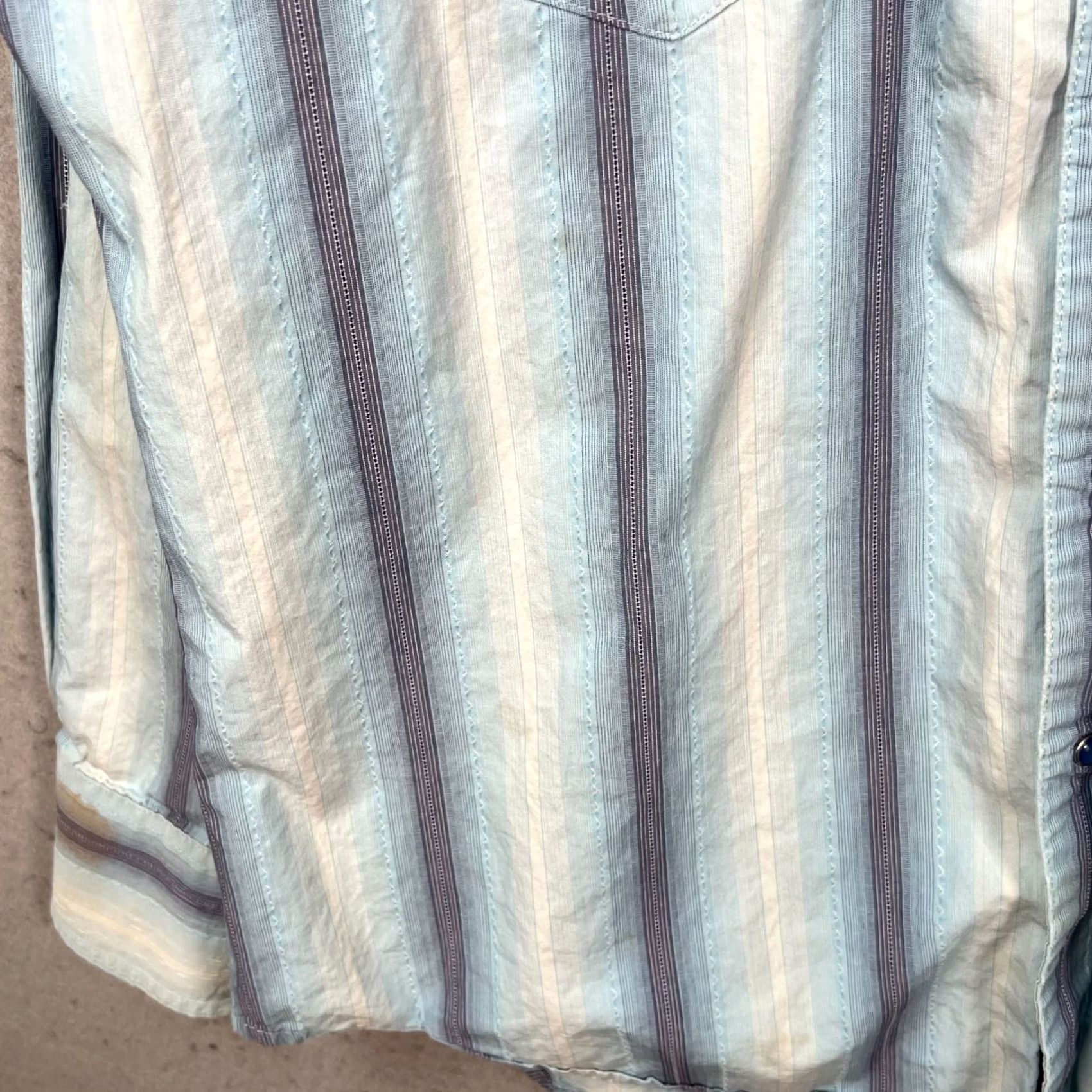 Wrangler Wrangler Mens Large Western Striped Long-Sleeve Shirt Blue & White Snap Button Shirt Mens L Blue Striped Western Wrangler Shirt Size US L / EU 52-54 / 3 - 7 Thumbnail