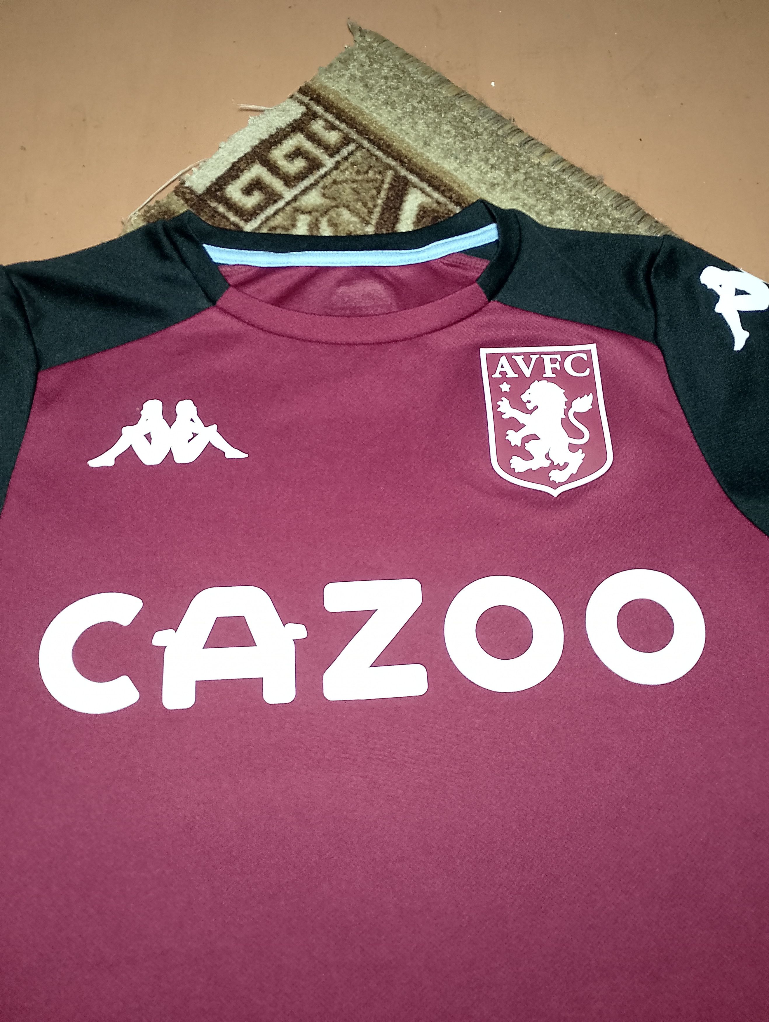 Kappa Aston Villa training football jersey Size US S / EU 44-46 / 1 - 2 Thumbnail