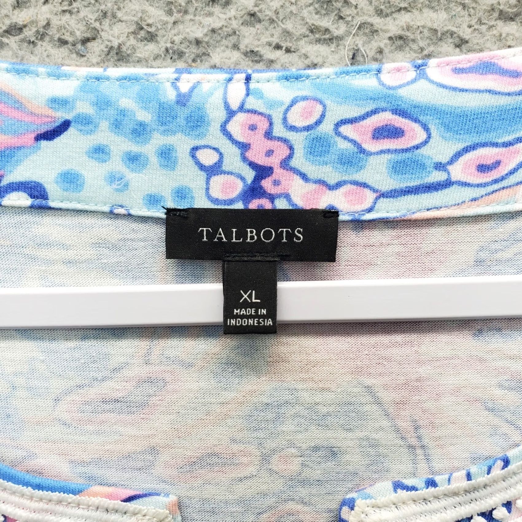 Talbots Talbots Tunic Top Womens XL Multicolor Floral Lace Trim Long Sleeve V-Neck Shirt Size XL / US 12-14 / IT 48-50 - 6 Thumbnail