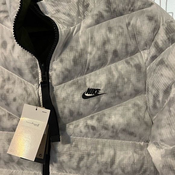 Nike Nike Men’s Sportswear Therma-FIT Repel Reversible Jacket - N Size US L / EU 52-54 / 3 - 11 Thumbnail