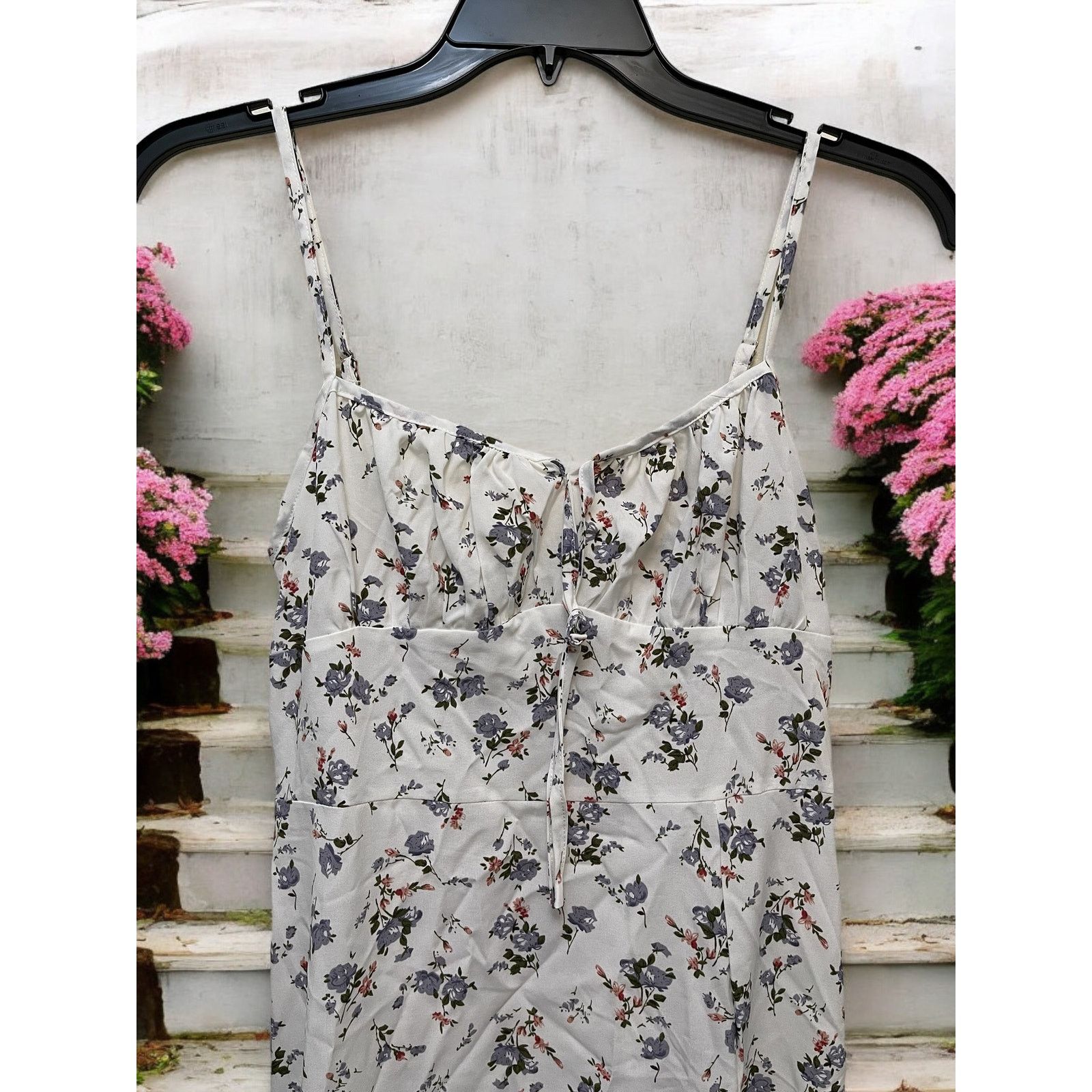 Unknown London Light Summer boho casual dress Strappy Floral White Sz S Size S / US 4 / IT 40 - 2 Thumbnail