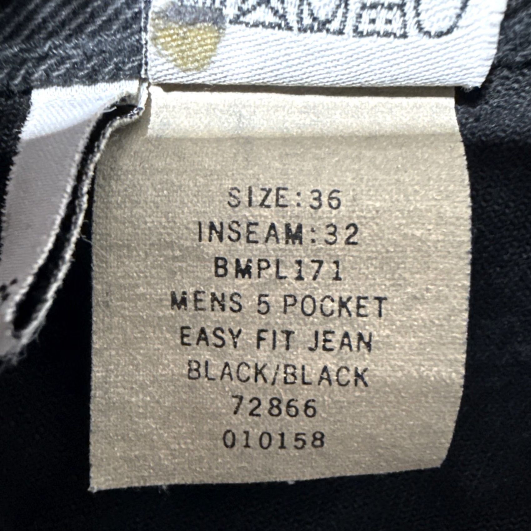 Calvin Klein VINTAGE Calvin Klein Jeans Men’s 5 Pocket Easy Fit Black Denim 34 x 27 90s Tapered Rise Mid 90s Denim Pockets Zip Button Dark Wash United States Size US 34 / EU 50 - 7 Thumbnail