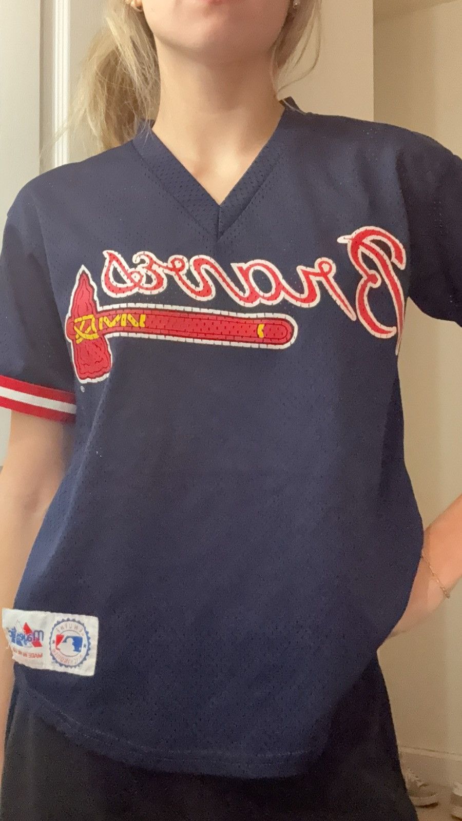 Majestic Braves Baby Tee Size ONE SIZE - 3 Thumbnail