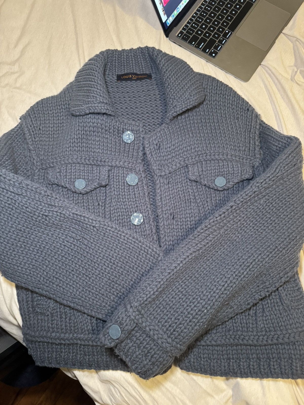 Louis Vuitton Louis Vuitton SS20 Chunky Buttoned Knit Jacket Size XS/S Size US XS / EU 42 / 0 - 4 Thumbnail