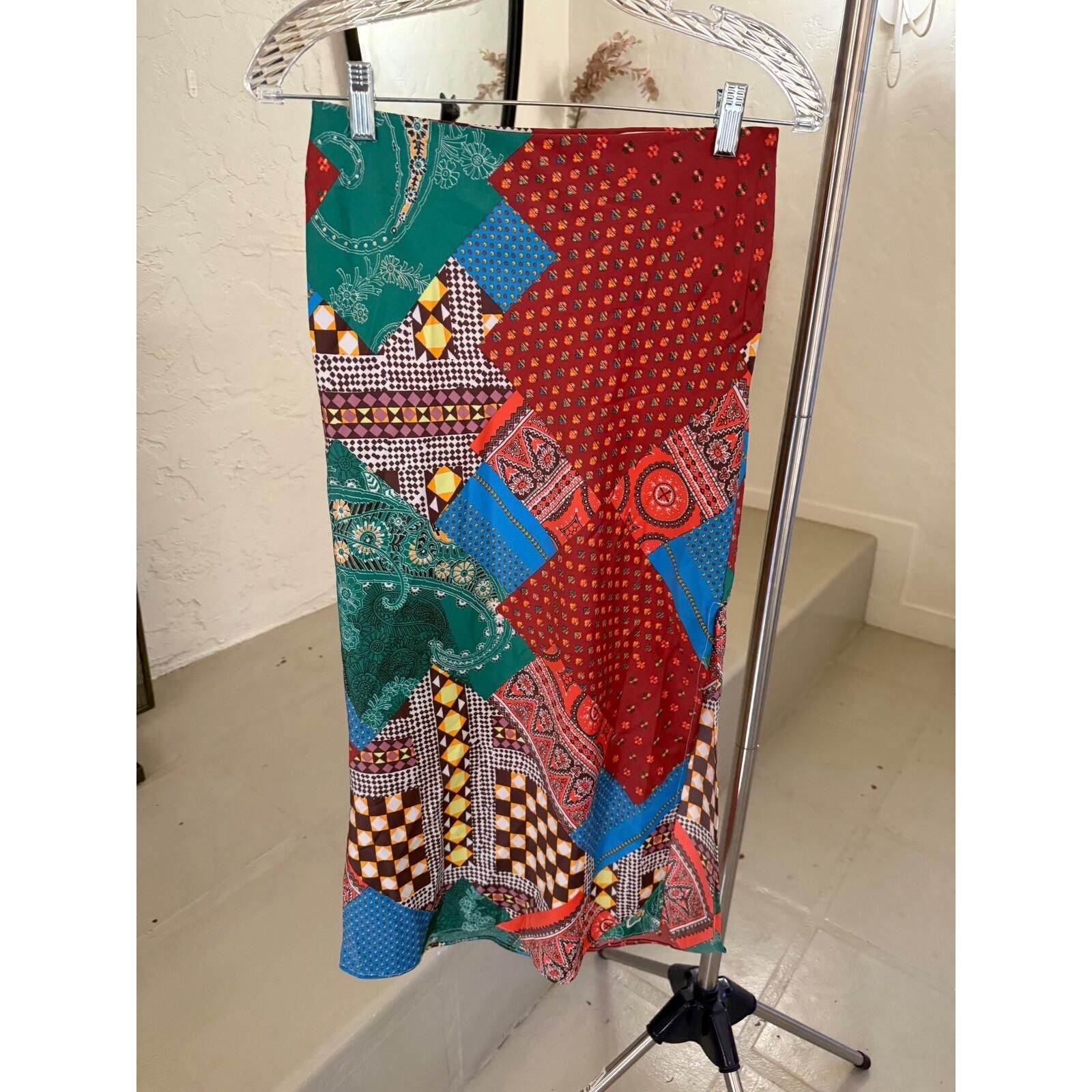Urban Outfitters Urban Outfitters Patchwork Midi Skirt Stretch Waist Size S Size 28" / US 6 / IT 42 - 5 Thumbnail