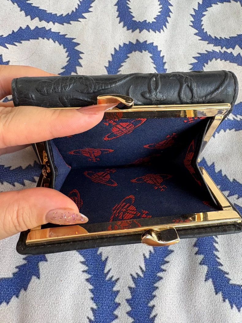 Vivienne Westwood Vivienne Westwood Black gold printed leather purse with th Size ONE SIZE - 4 Thumbnail