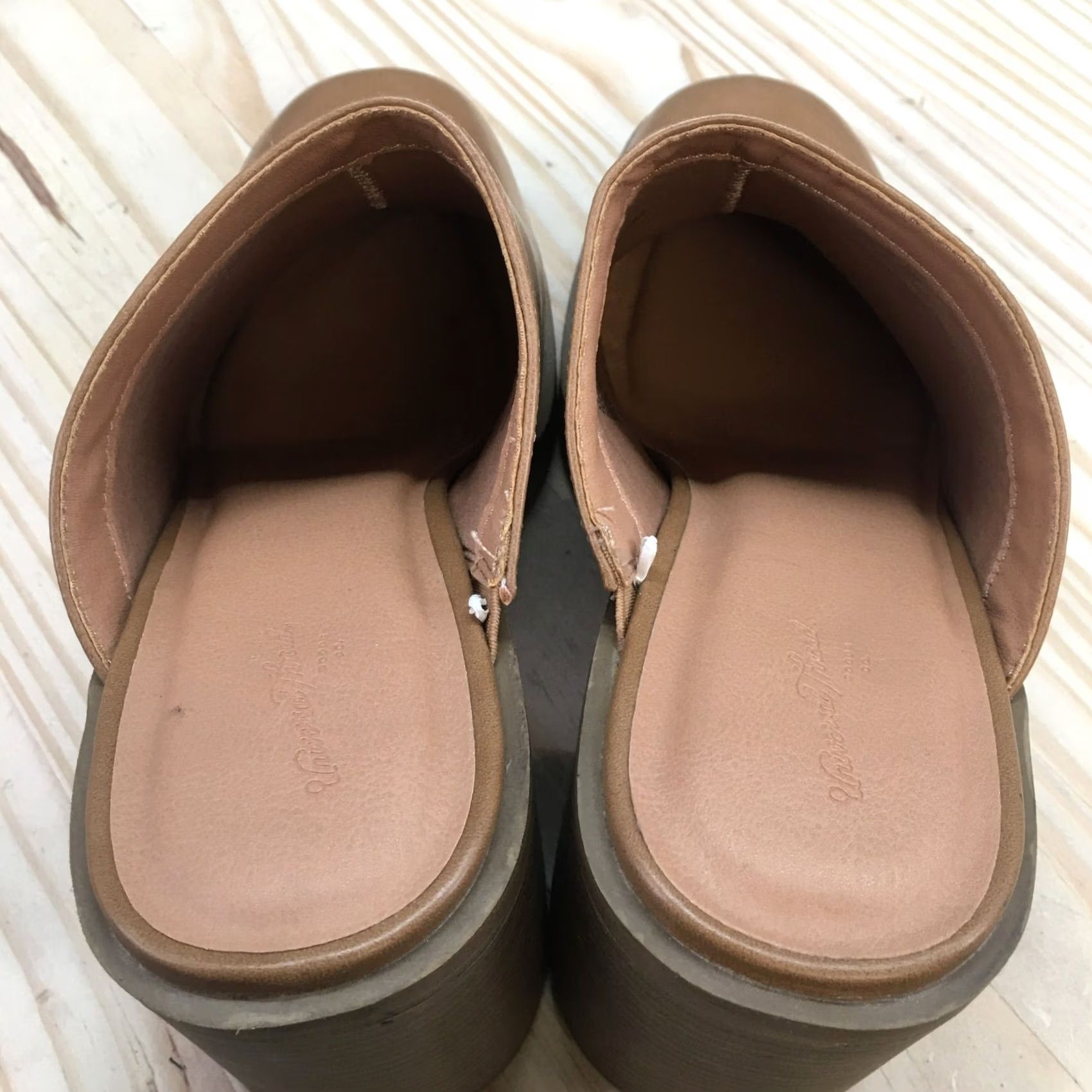 Vintage Universal Thread Mules Womens 11 Tess Platform Brown Faux Leather Heels Casual Size US 11 / IT 41 - 6 Thumbnail