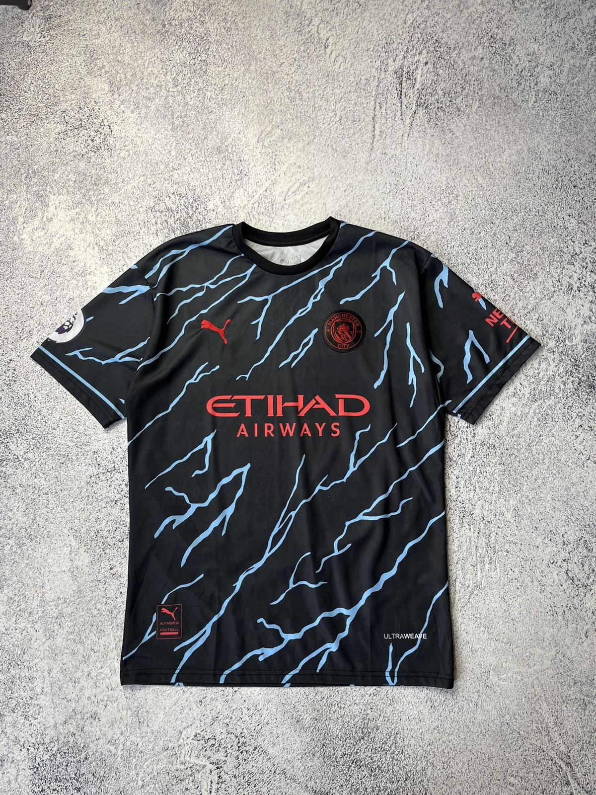 Puma Puma Manchester City soccer jersey blokecore Size US M / EU 48-50 / 2 - 1 Thumbnail