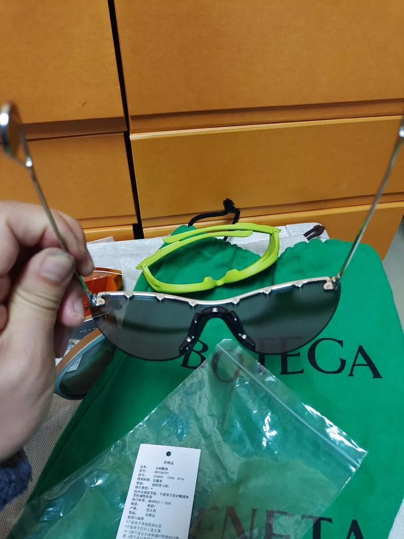 Gucci Gucci Sunglasses Authentic Brand New Condition-2506 Size ONE SIZE - 6 Thumbnail