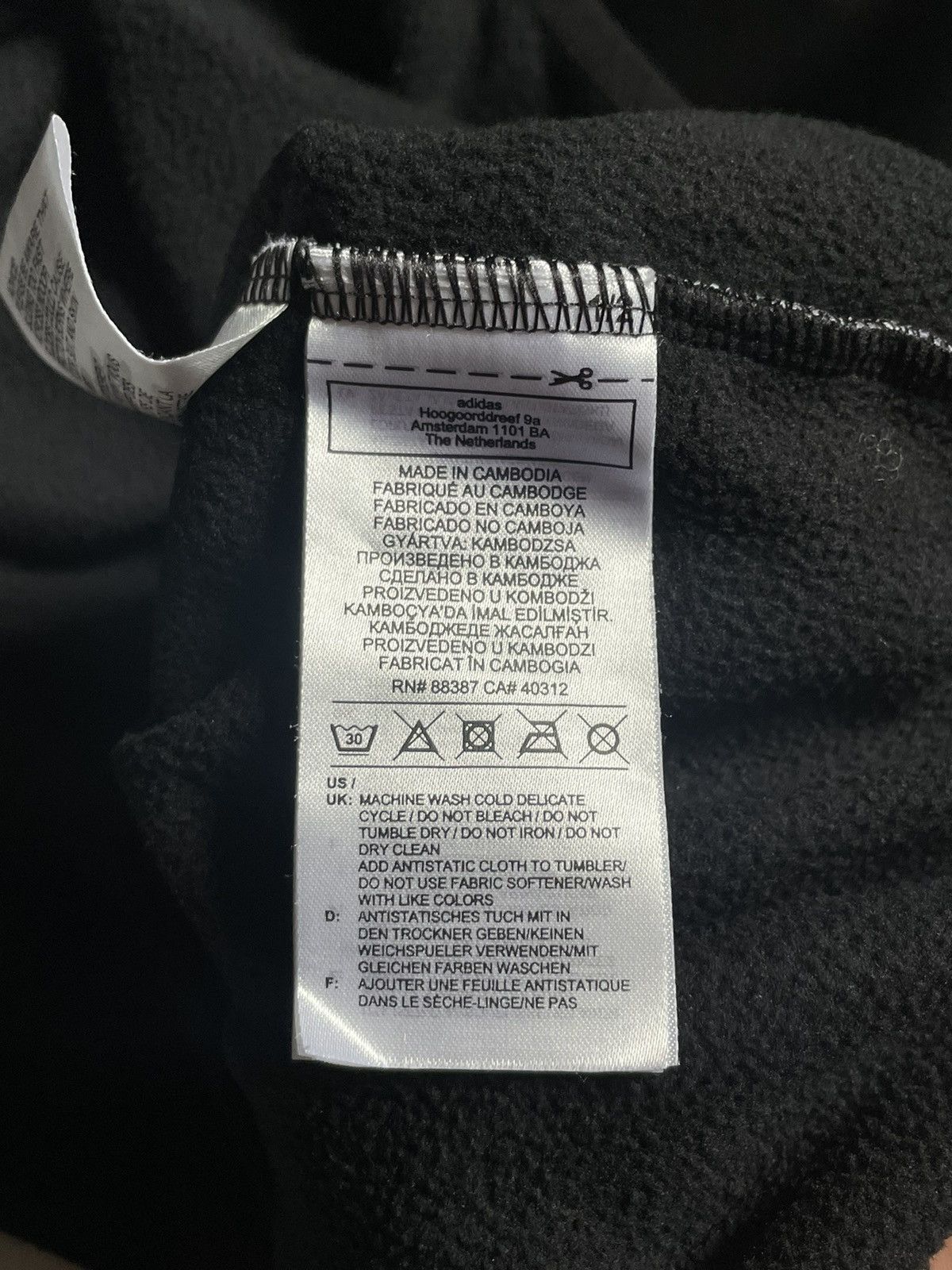 Adidas Adidas Juventus 2020/2021 Pre-Match Sweatshirt Jersey RARE Size US XXL / EU 58 / 5 - 8 Thumbnail