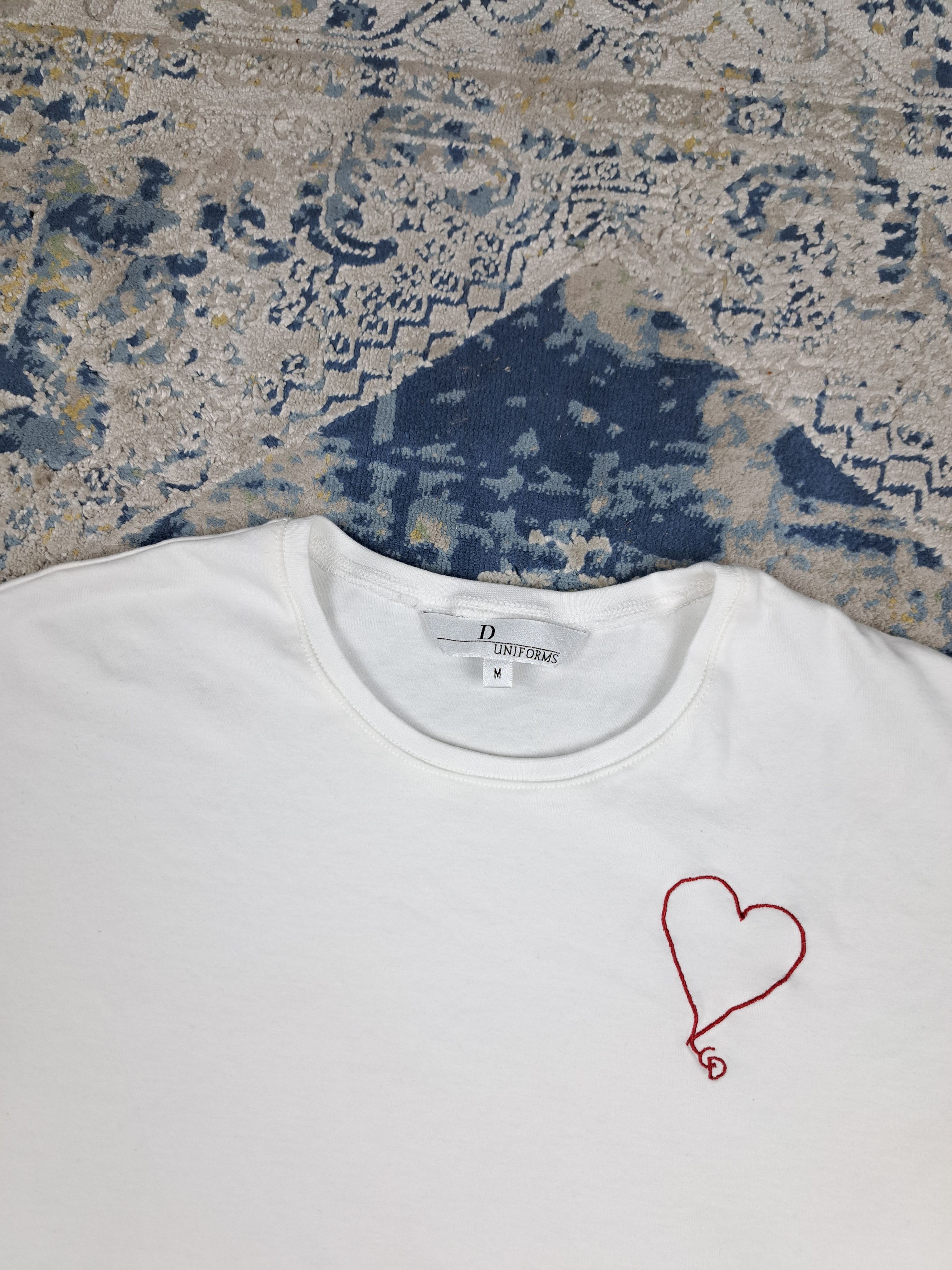 Dior Christian Dior D Uniforms Staff Cloth Embroidered Heart Tee Size M / US 6-8 / IT 42-44 - 2 Thumbnail
