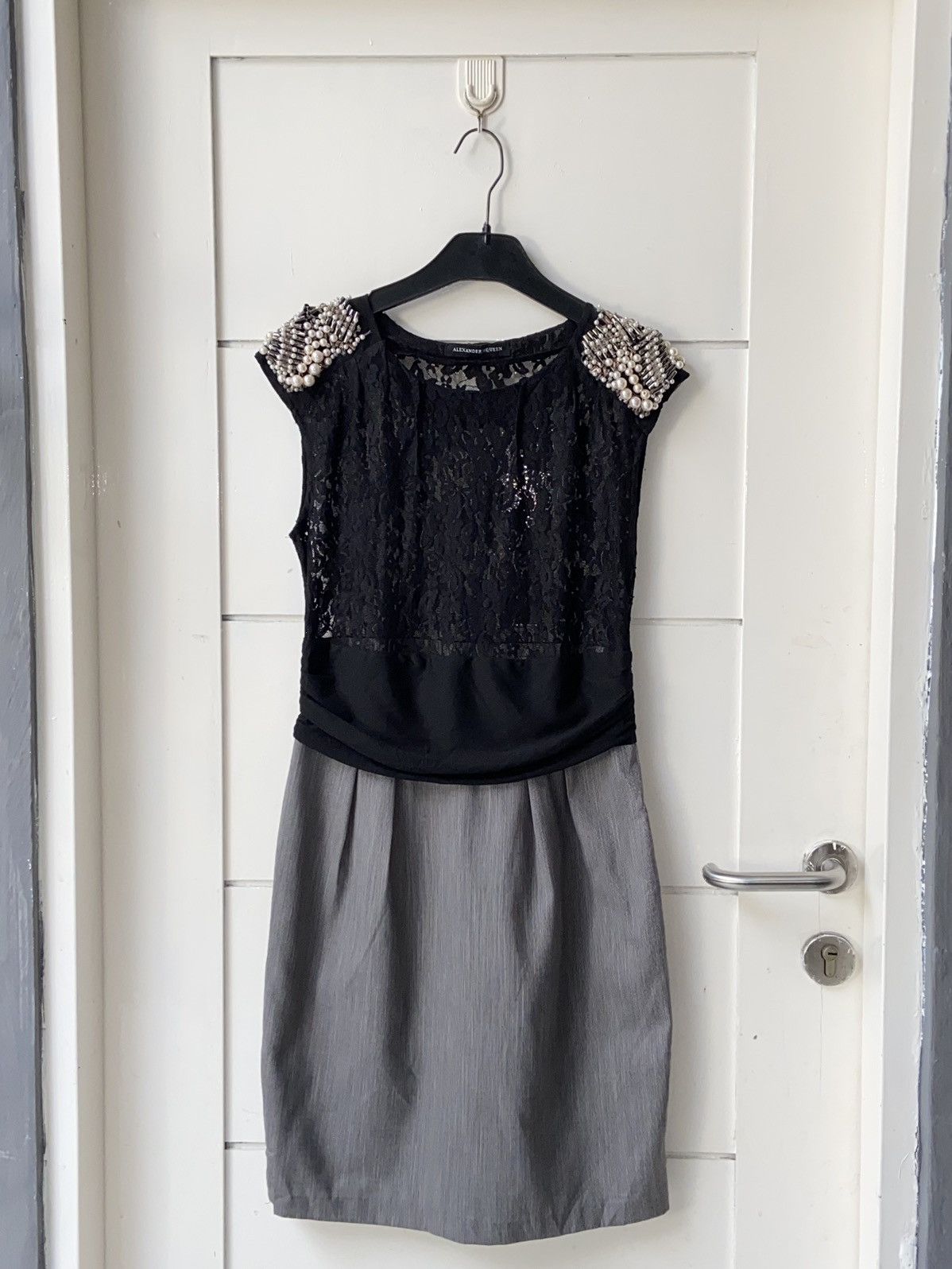 Alexander McQueen ALEXANDER McQUEEN Midi Dress Size XS / US 0-2 / IT 36-38 - 9 Thumbnail
